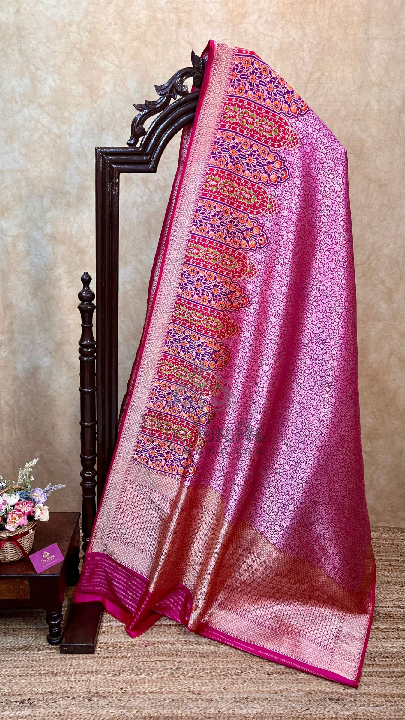 Pure Katan Silk Handloom Banarasi Saree - Kadhua Tanchui Brocade Meena