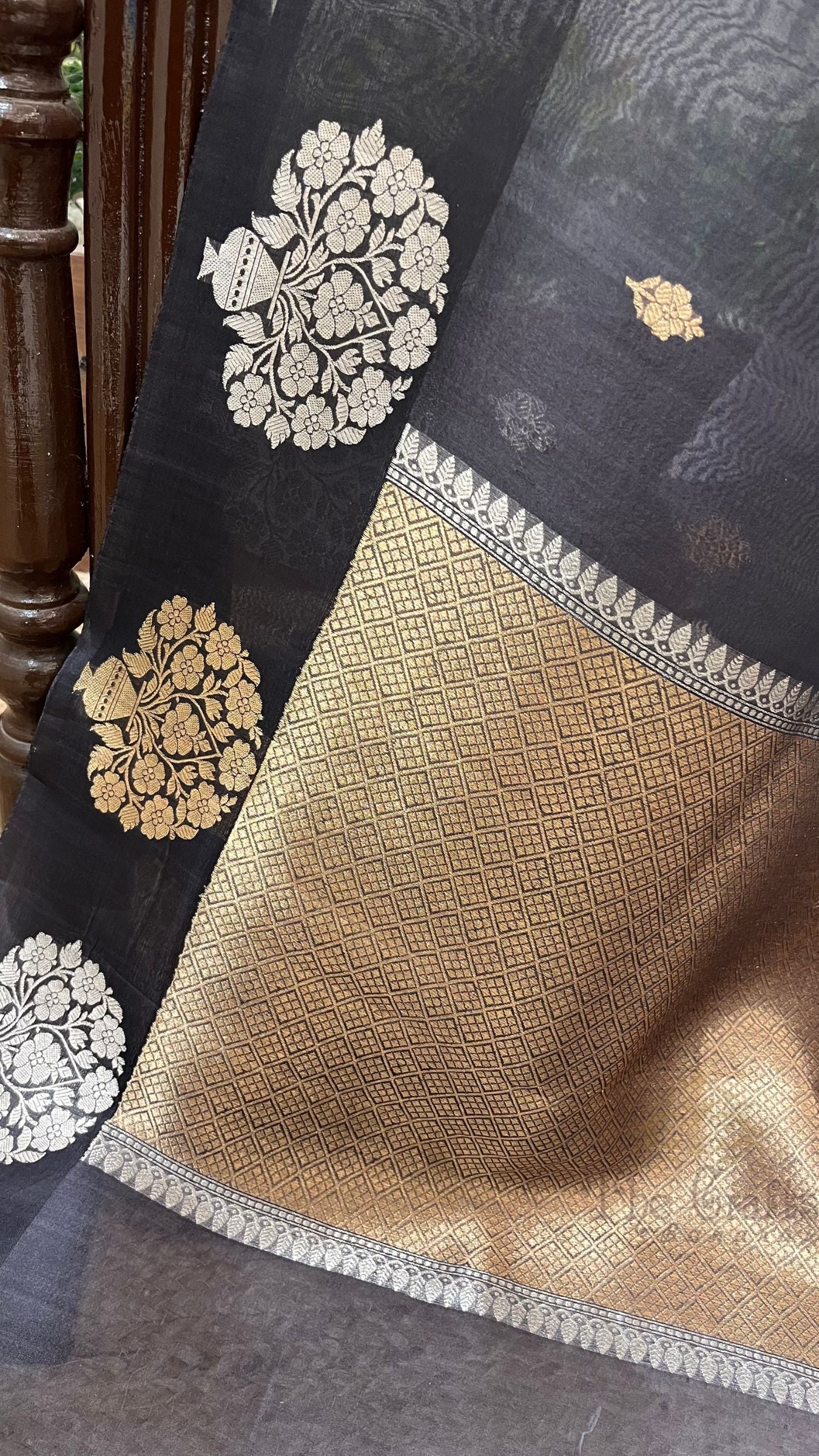 Pure Kora Silk Handloom Banarasi Saree