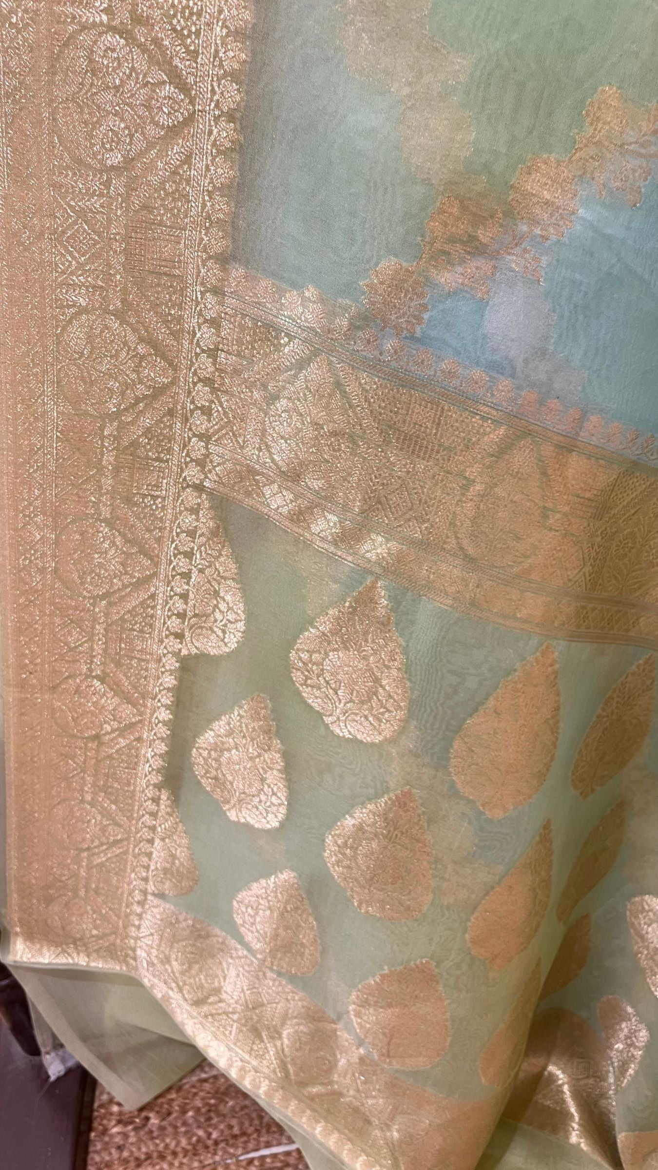Pure Kora Silk Handloom Banarasi Saree