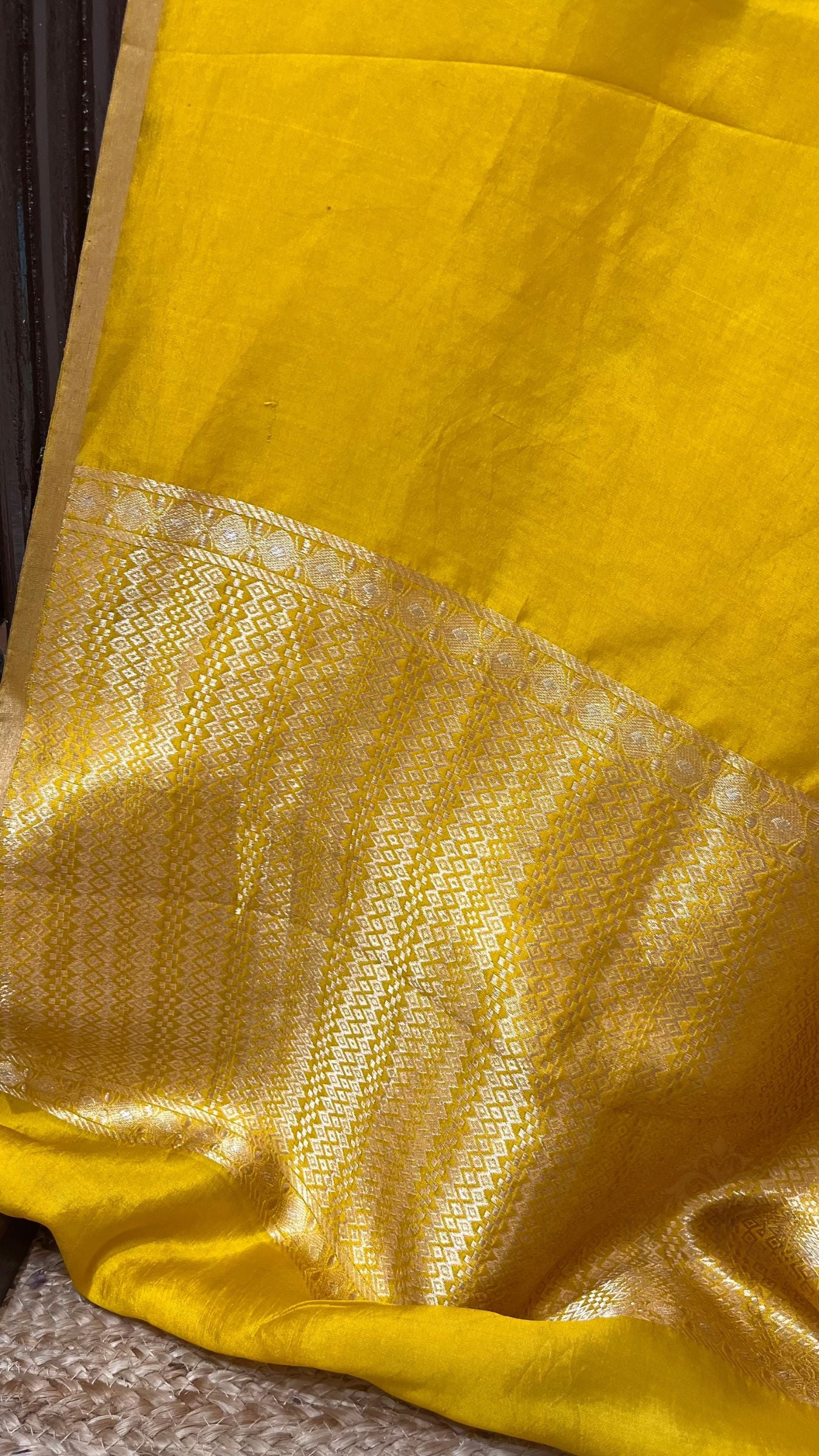 Pure  Mango Silk Handloom Banarasi Saree