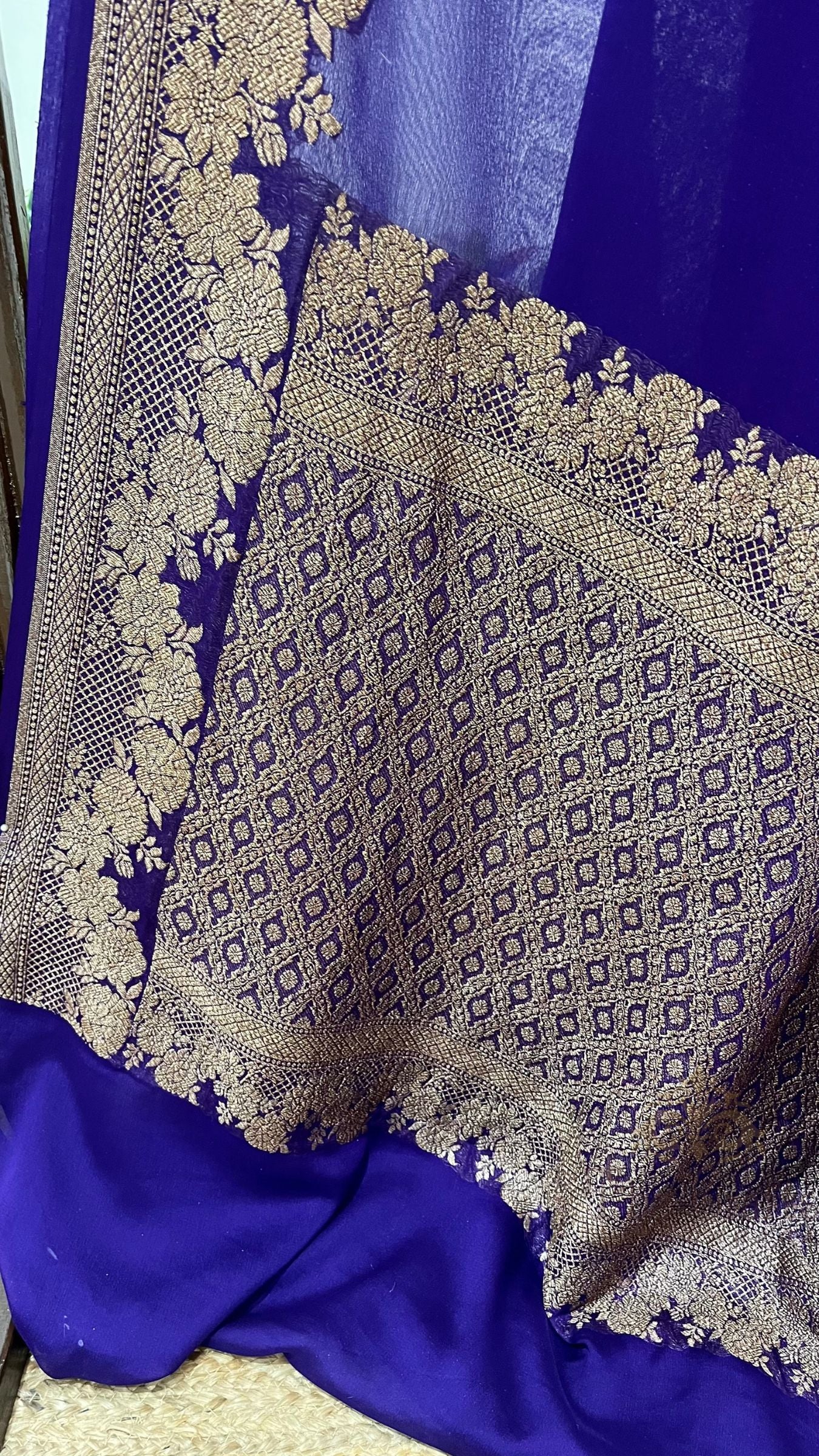 Khaddi Georgette Banarasi Saree - Antique Zari