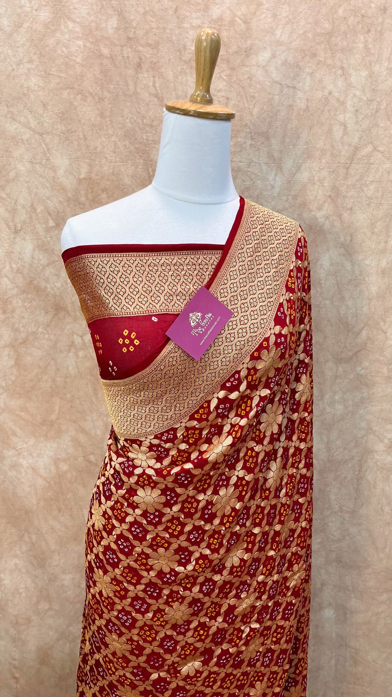 Pure Georgette Banarasi Handloom Bandhej Saree