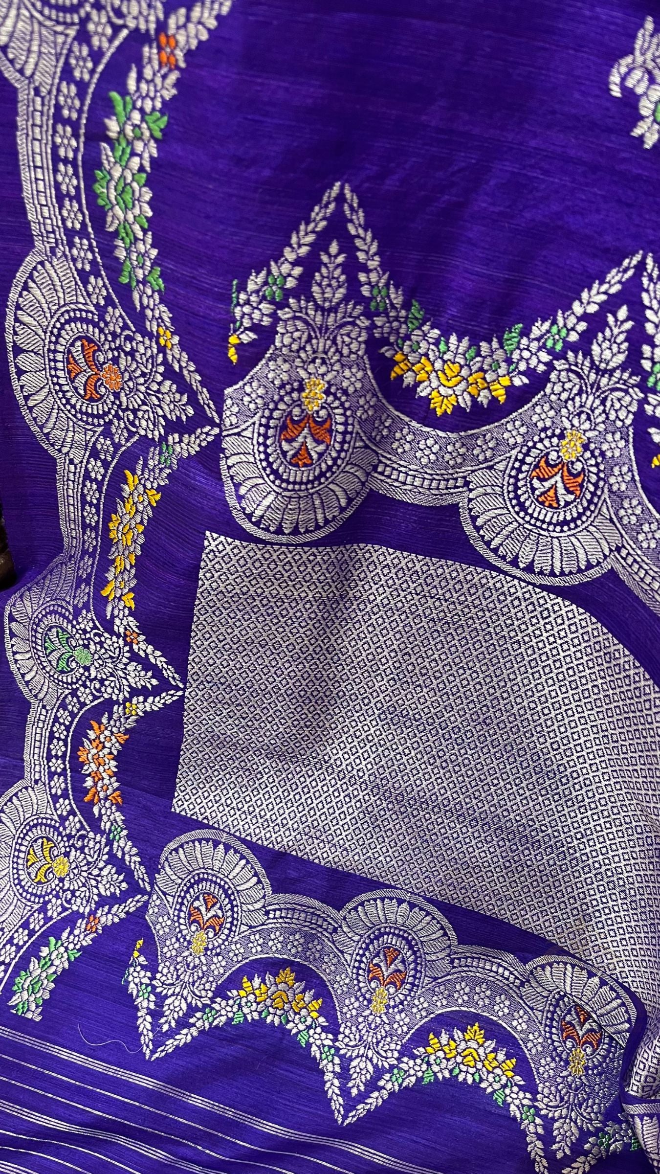Tussar Georgette Handloom Banarasi Saree - Meenakari