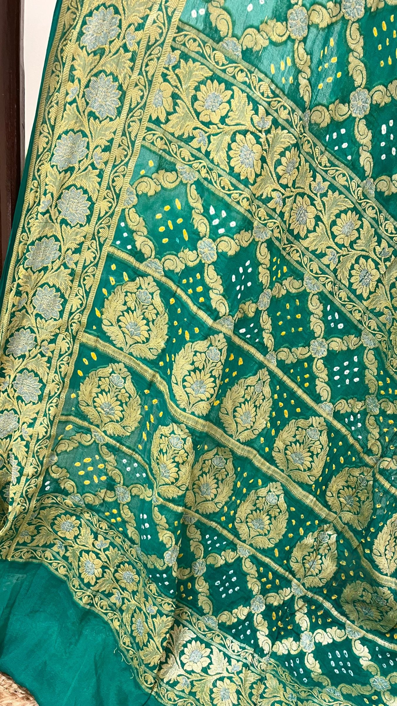 Pure Chiffon Banarasi Handloom Bandhej Saree