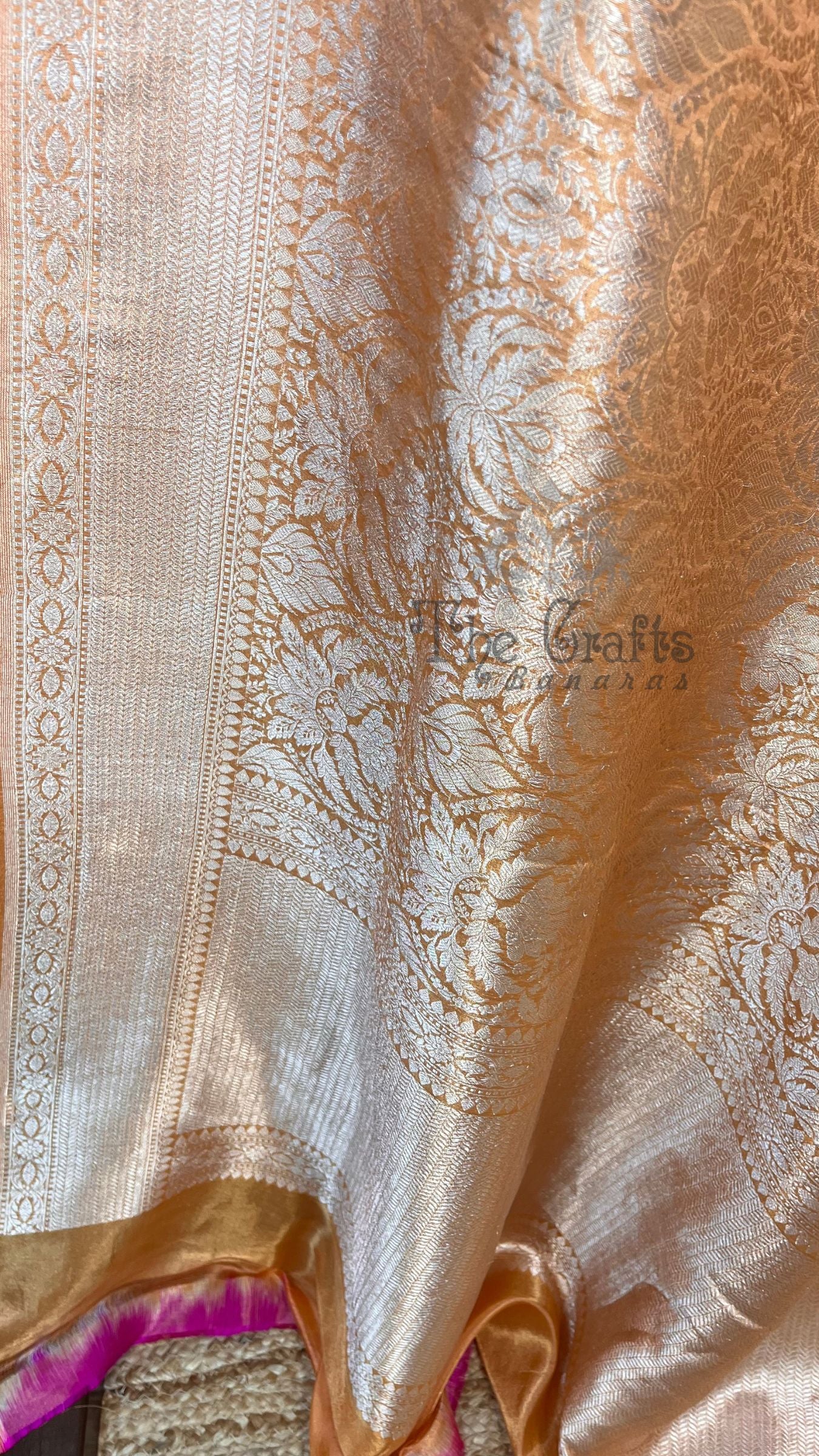 Pure Katan Tissue Silk Handloom Banarasi Saree - Tanchui Brocade