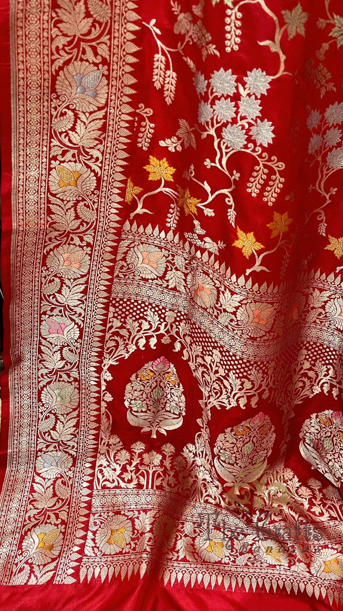 Pure Katan Silk Handloom Banarasi Saree - Jaal Work with Meenakari