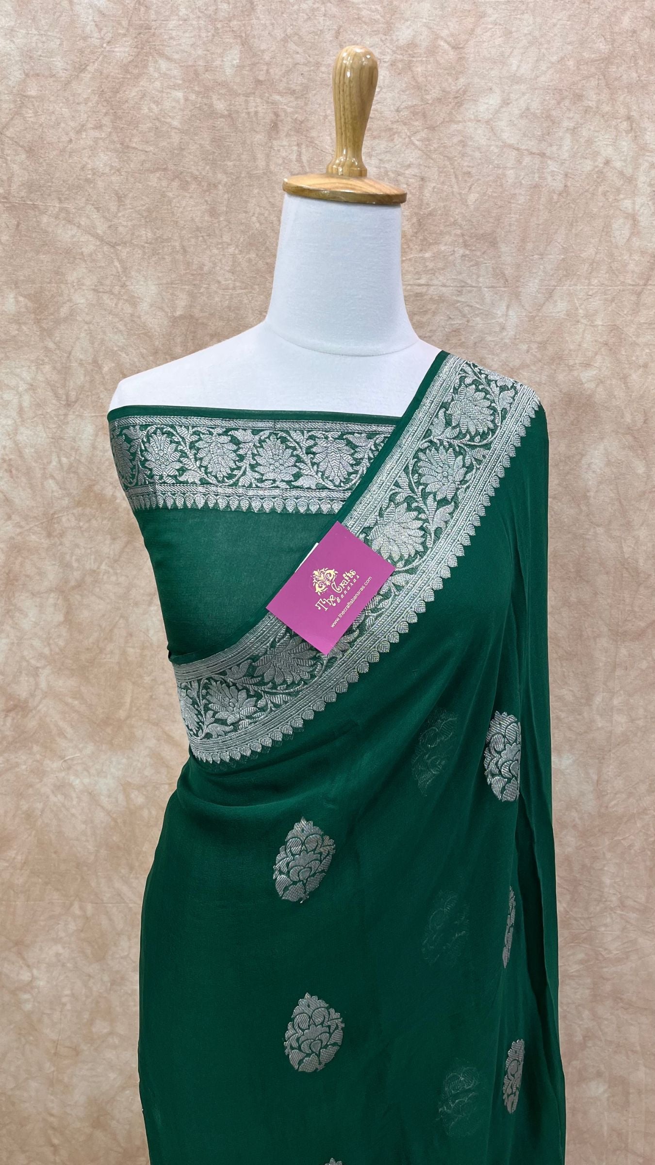 Pure Georgette Banarasi Handloom Saree - Silver Zari