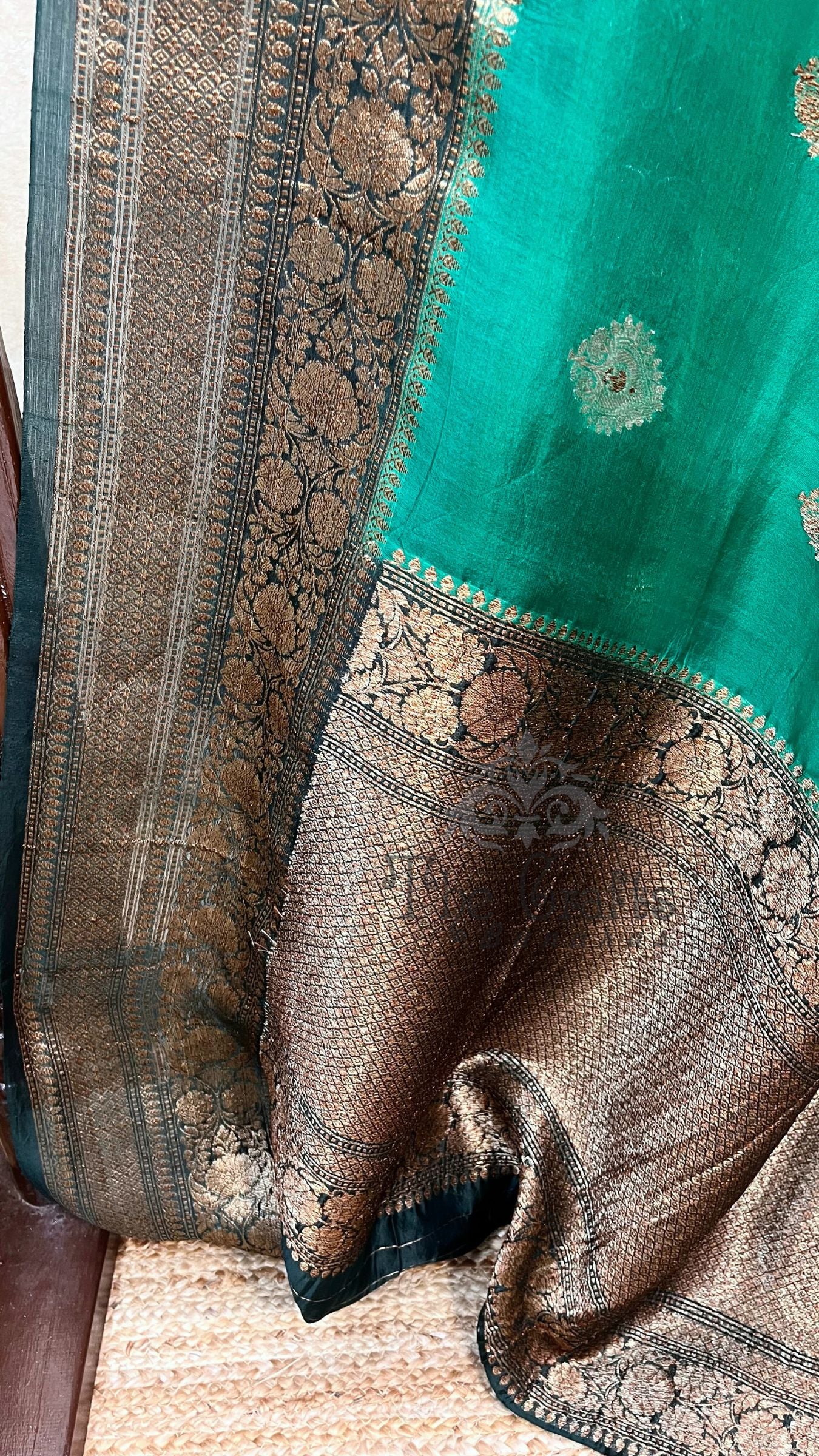 Pure Kora Silk Handloom Banarasi Saree