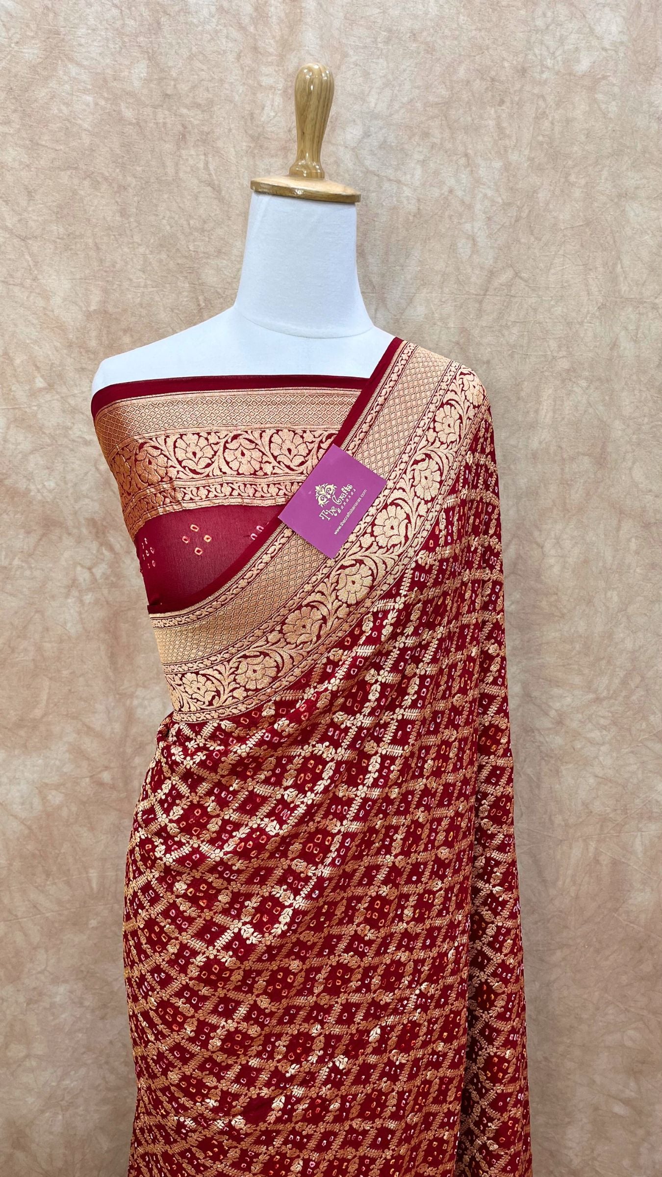 Pure Georgette Banarasi Handloom Bandhej Saree