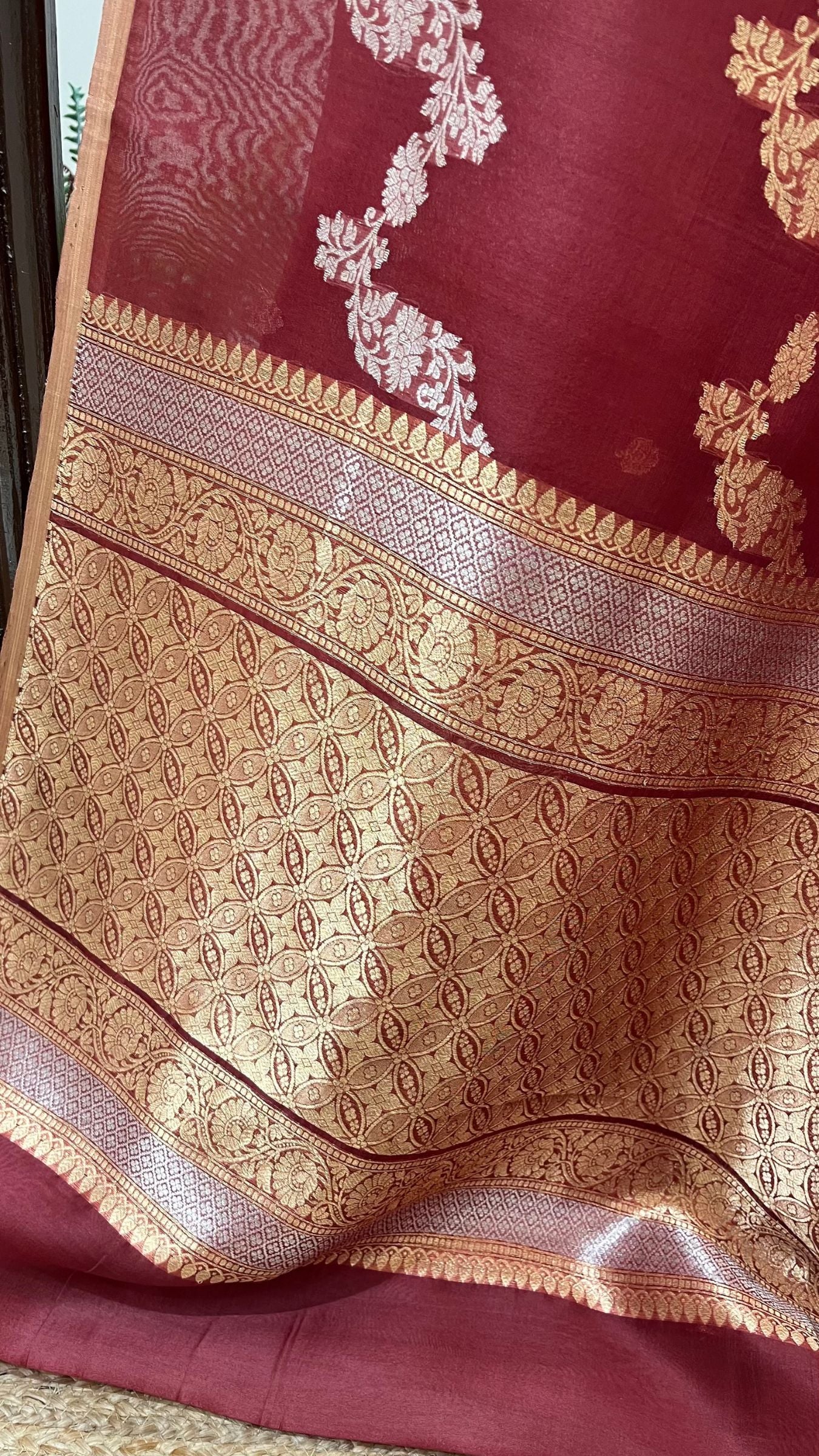 Pure Kora Silk Handloom Banarasi Saree