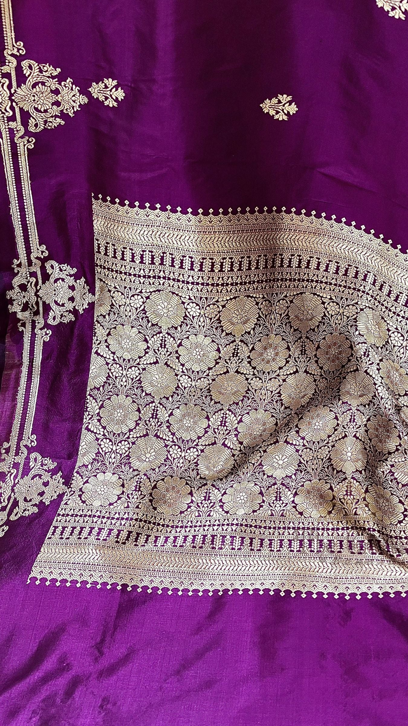 Pure Katan Silk Handloom Banarasi Saree - Kadhua Motifs