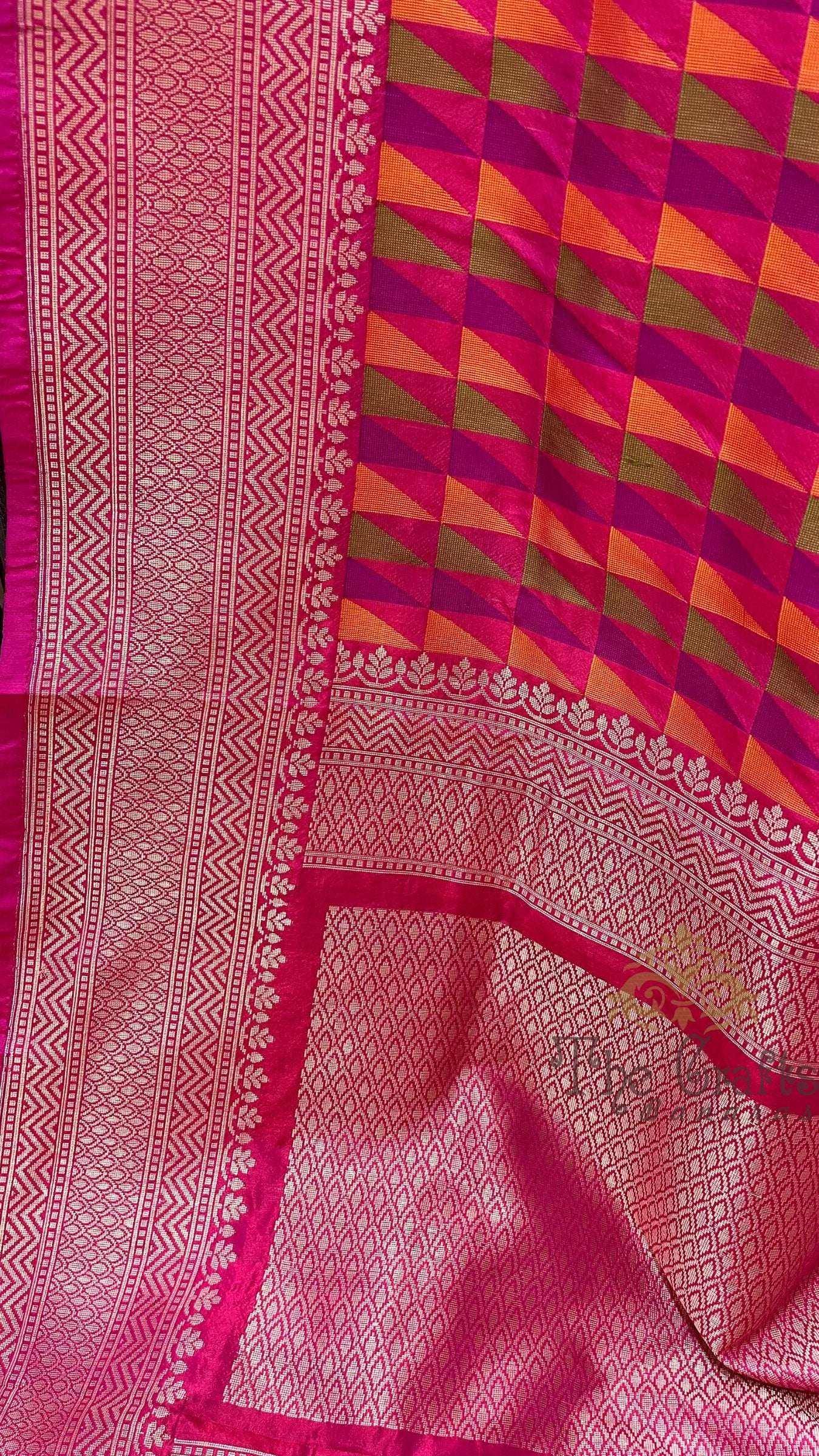 Rangkat Pure Katan Silk Handloom Banarasi Saree