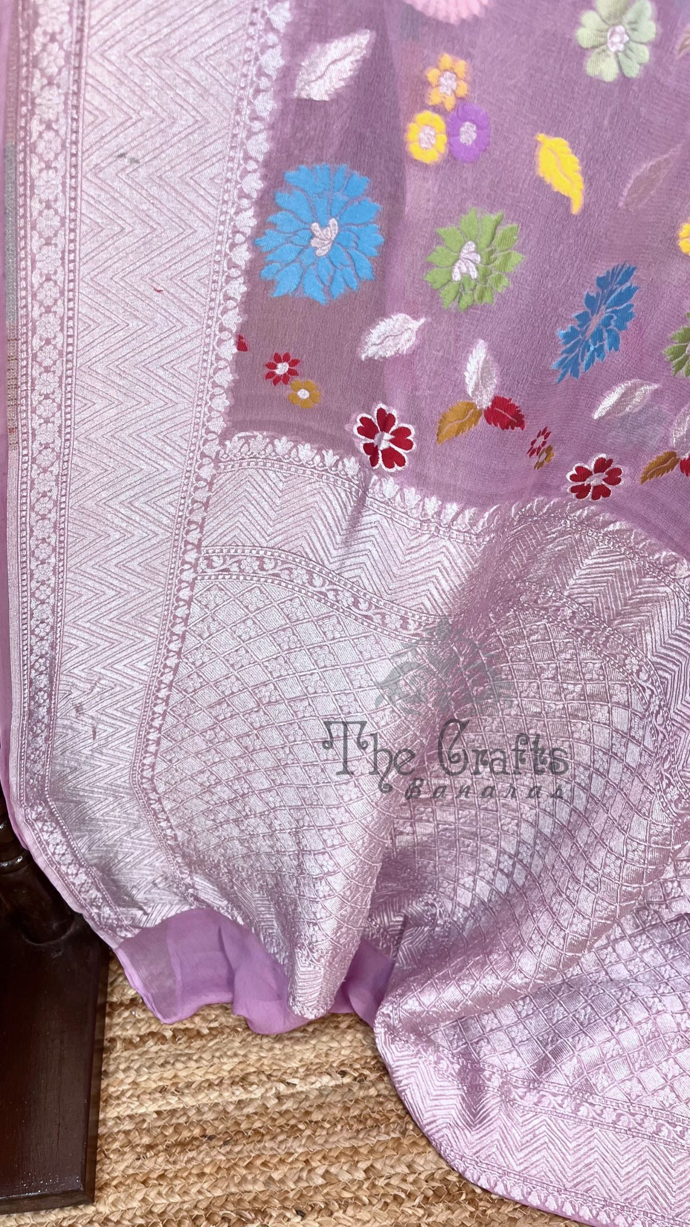 Khaddi Georgette Handloom Banarasi Saree - with meenakari all over