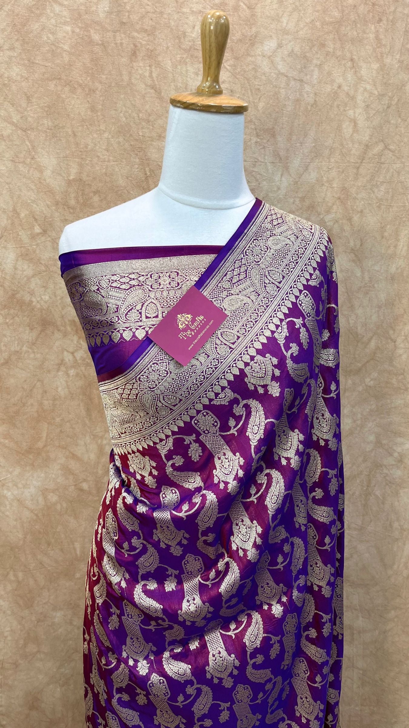 Pure Katan Silk Handloom Banarasi Saree - Jaal work