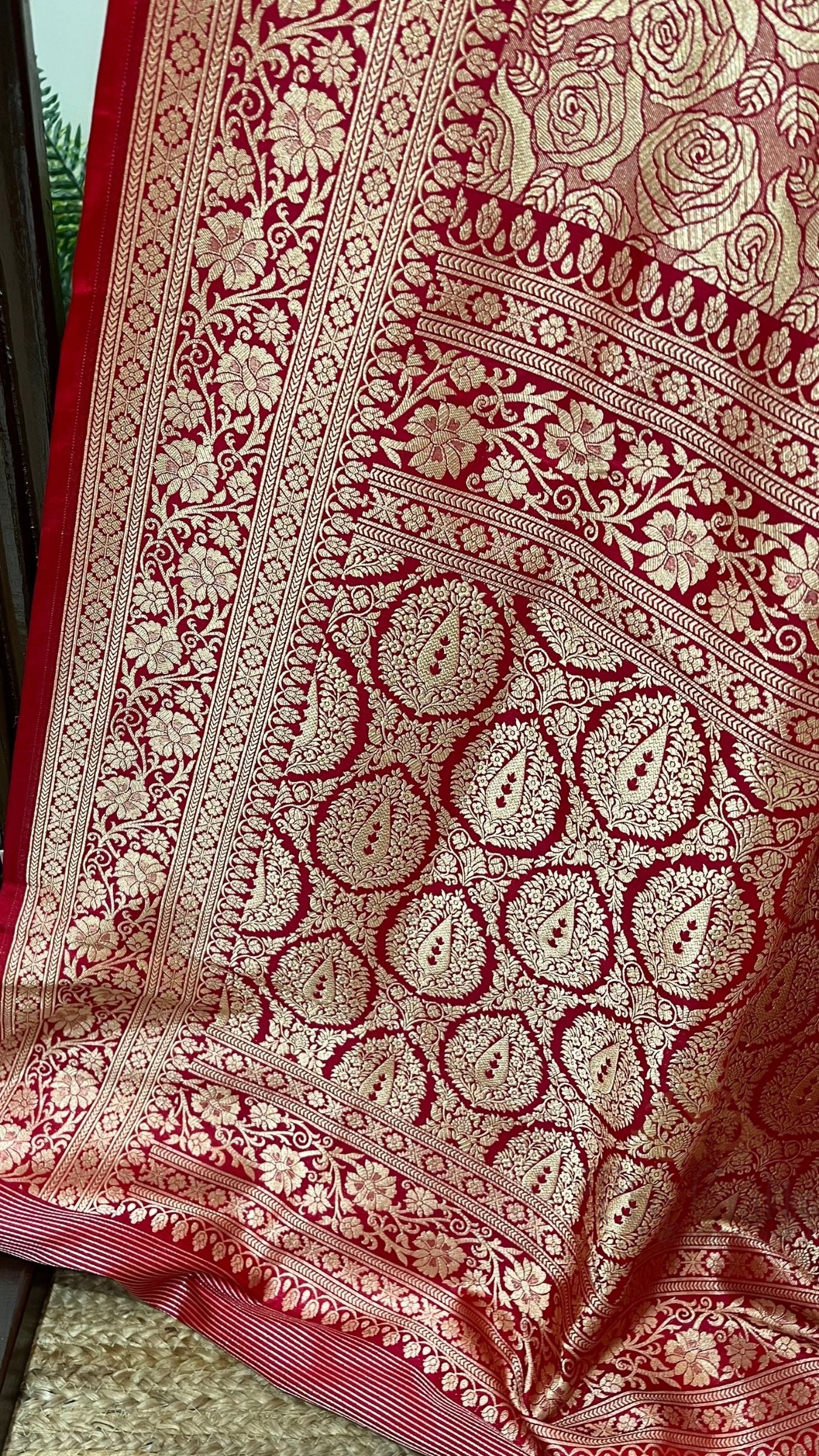 Pure Katan Silk Handloom Banarasi Saree - Tanchui Brocade