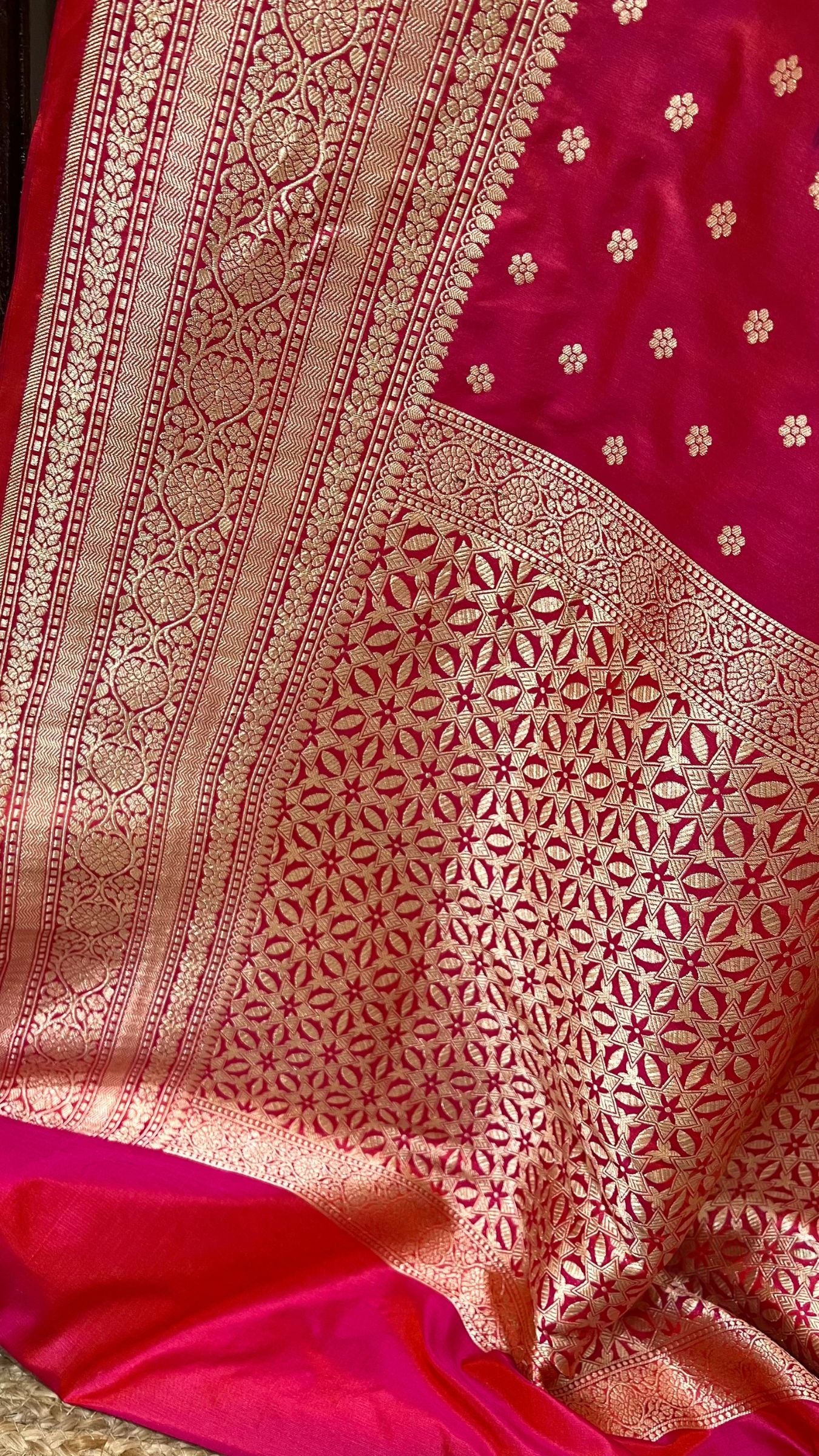 Pure Katan Silk Handloom Banarasi Saree - Chunri Buti