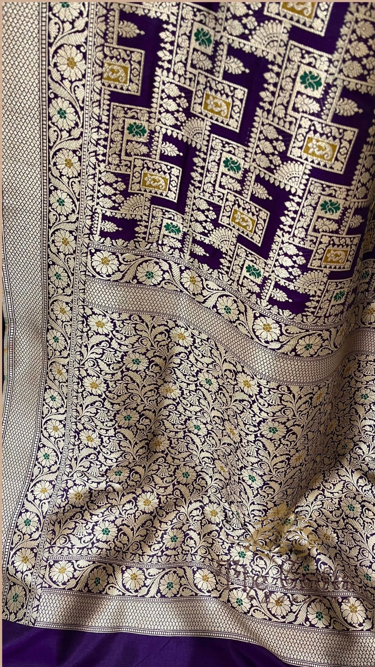 Pure Katan Silk Handloom Banarasi Saree -  Jaal Work with Meenakari