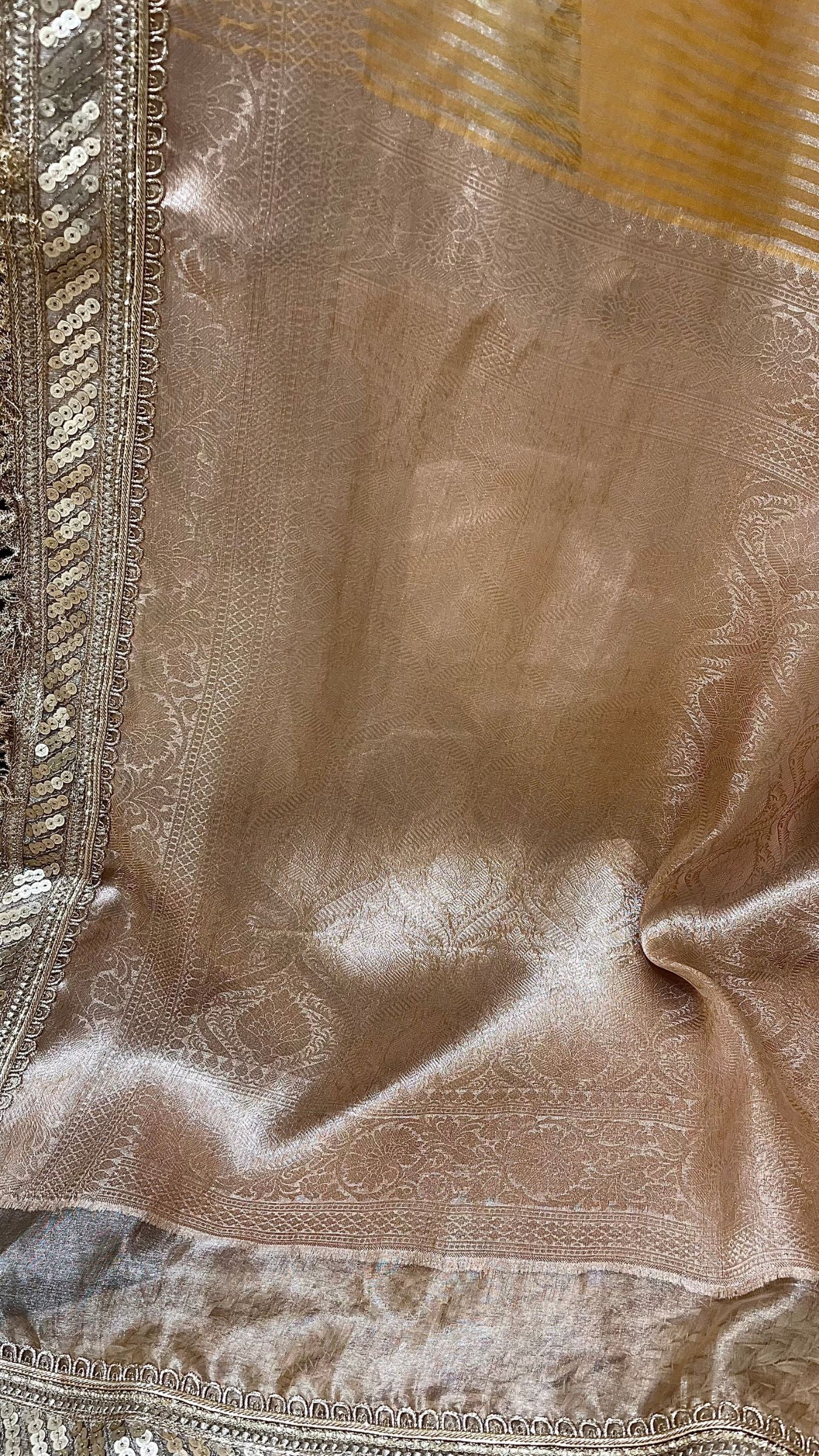 Pure Tissue Silk Handloom Banarasi Saree - with Lace Border