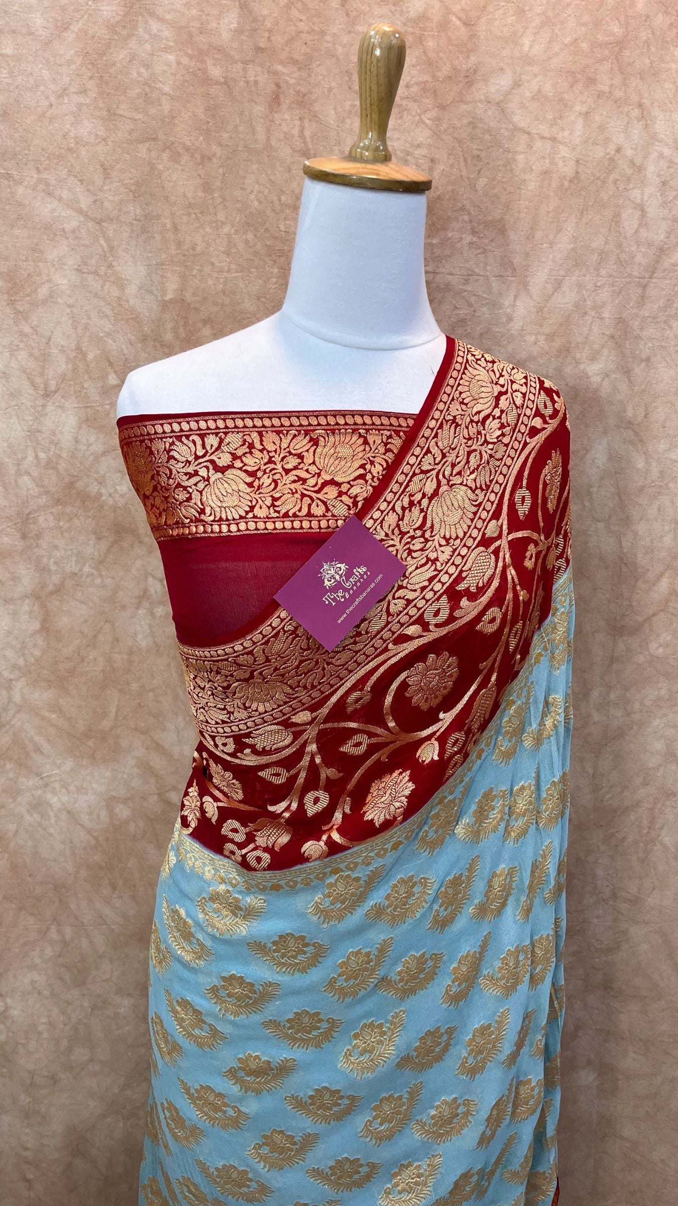 Khaddi Georgette Banarasi Saree - Gold Zari