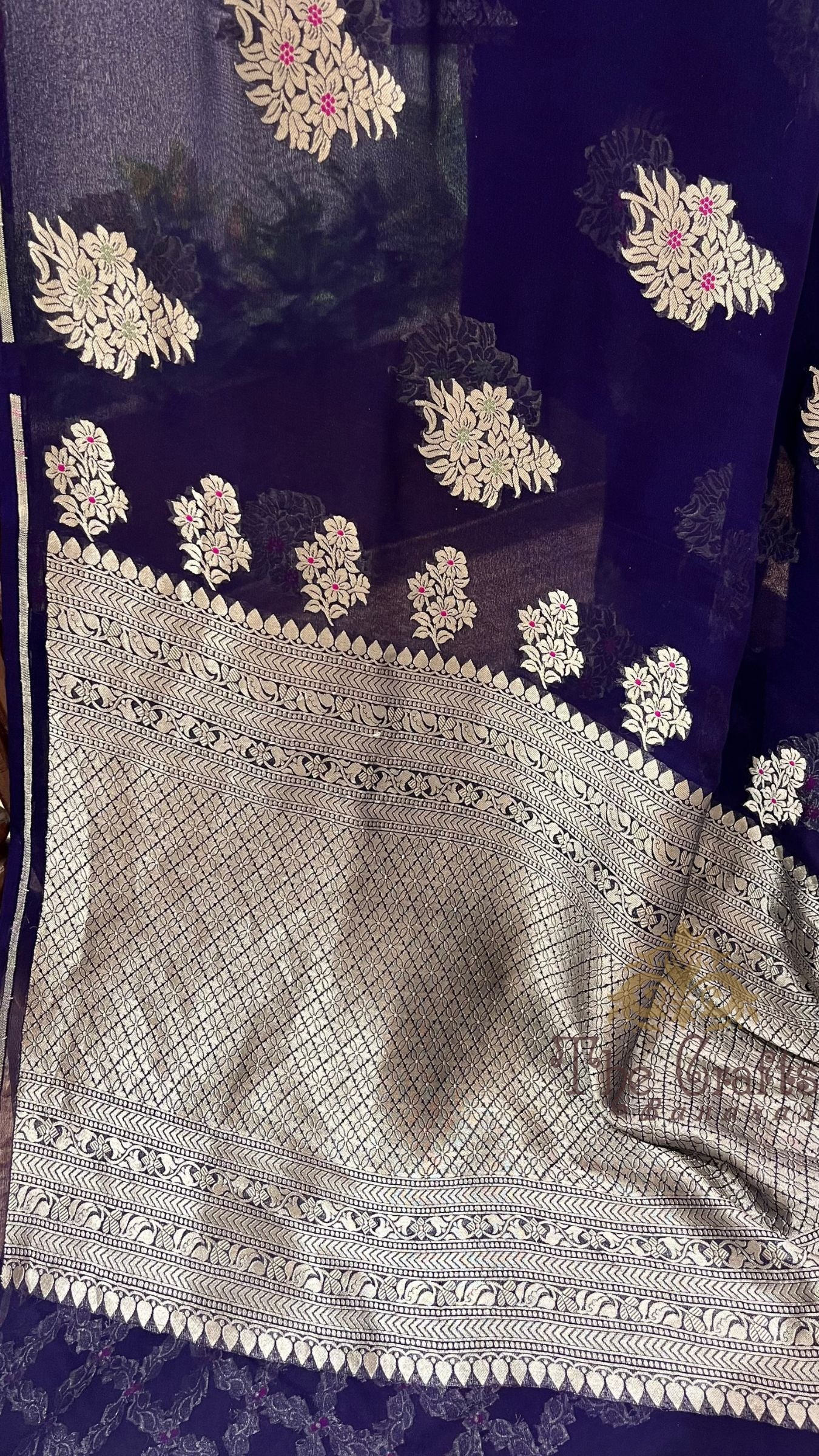 Khaddi Georgette Handloom Banarasi Saree - Jaal with Meenakari