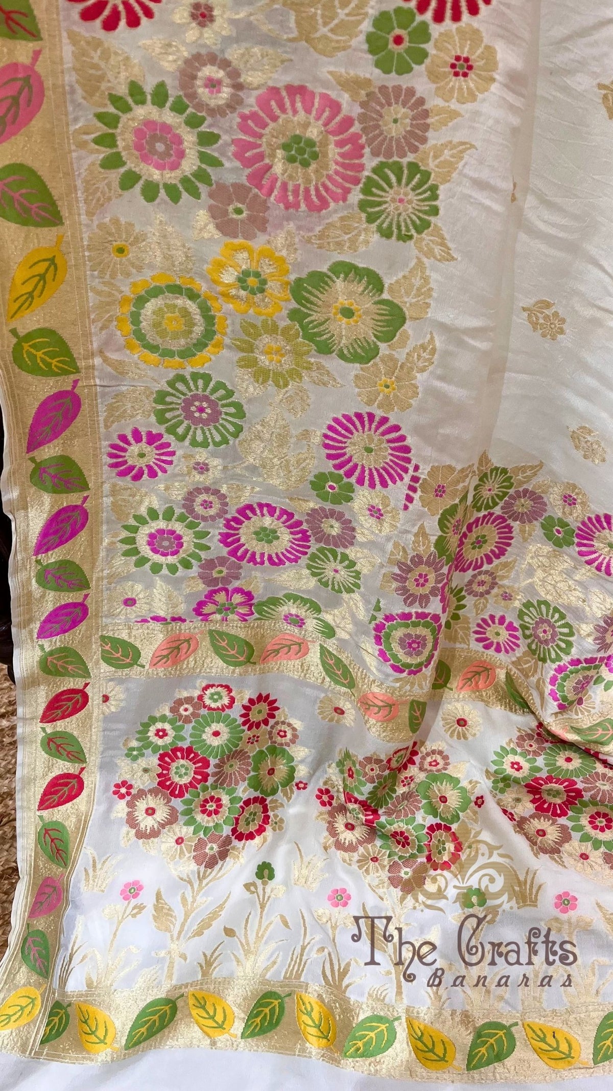 Pure Crepe Silk Handloom Banarasi Saree- Tilfi