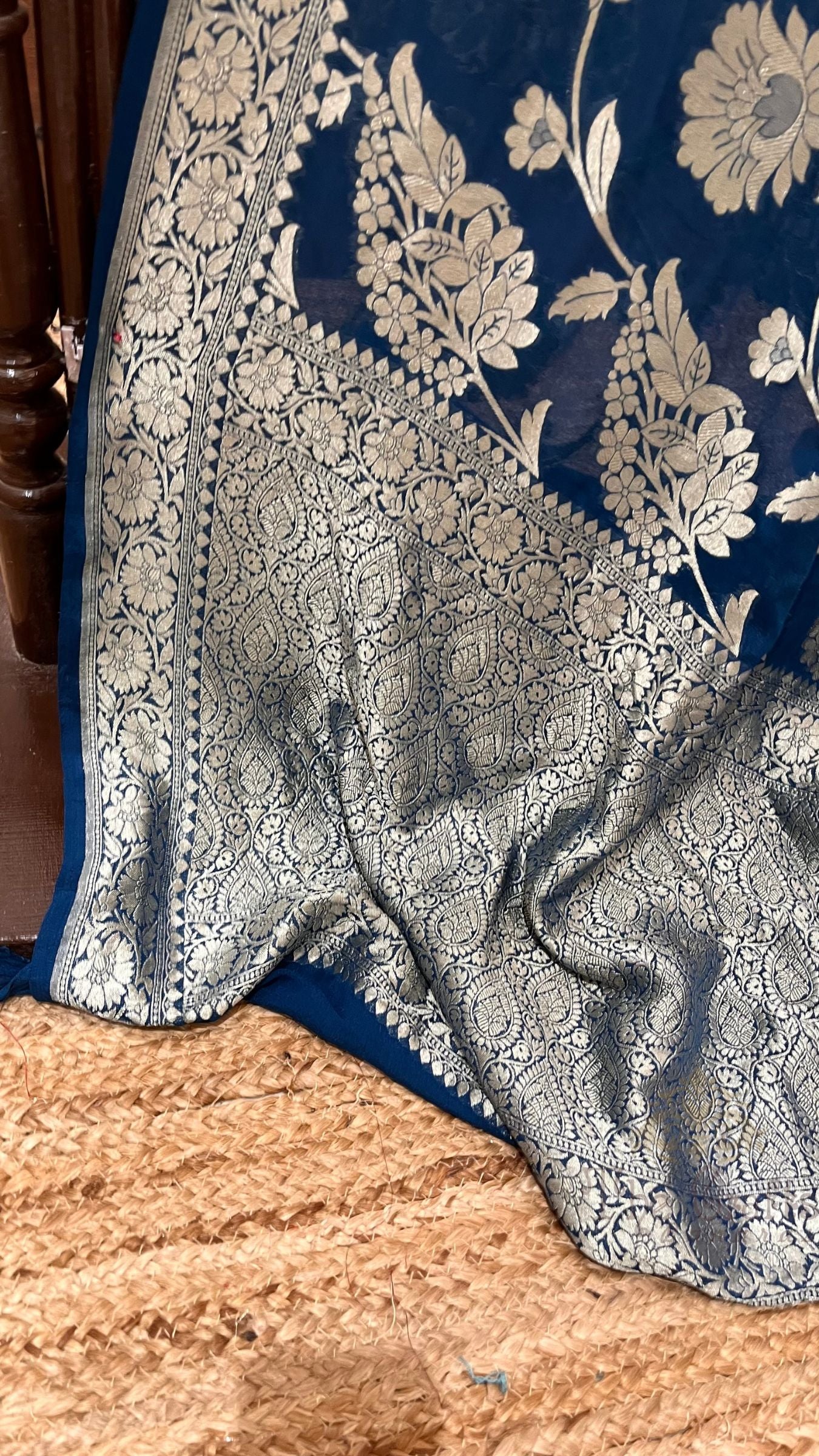 Khaddi Georgette Handloom Banarasi Saree