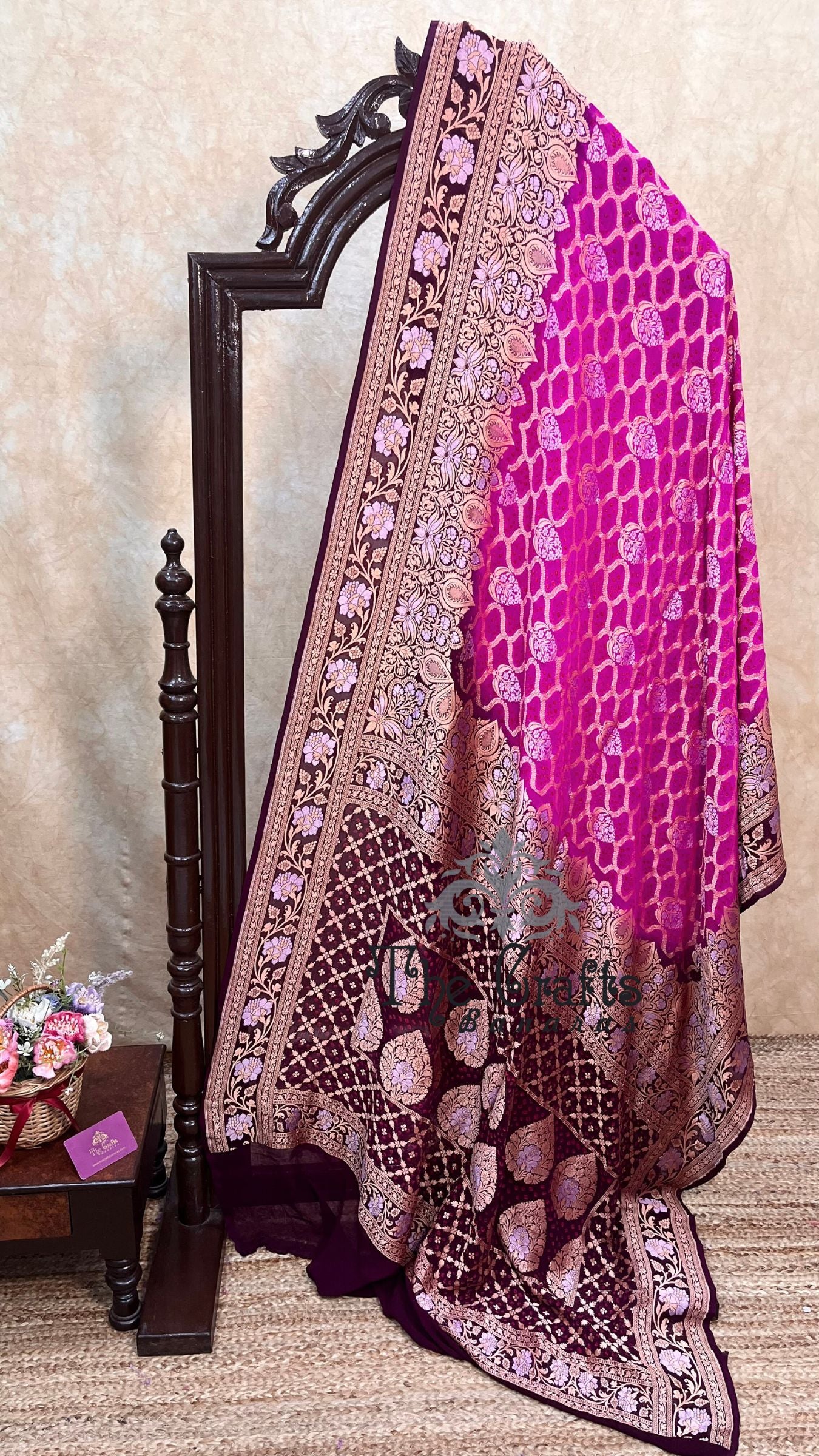 Pure Georgette Banarasi Handloom Bandhej Saree
