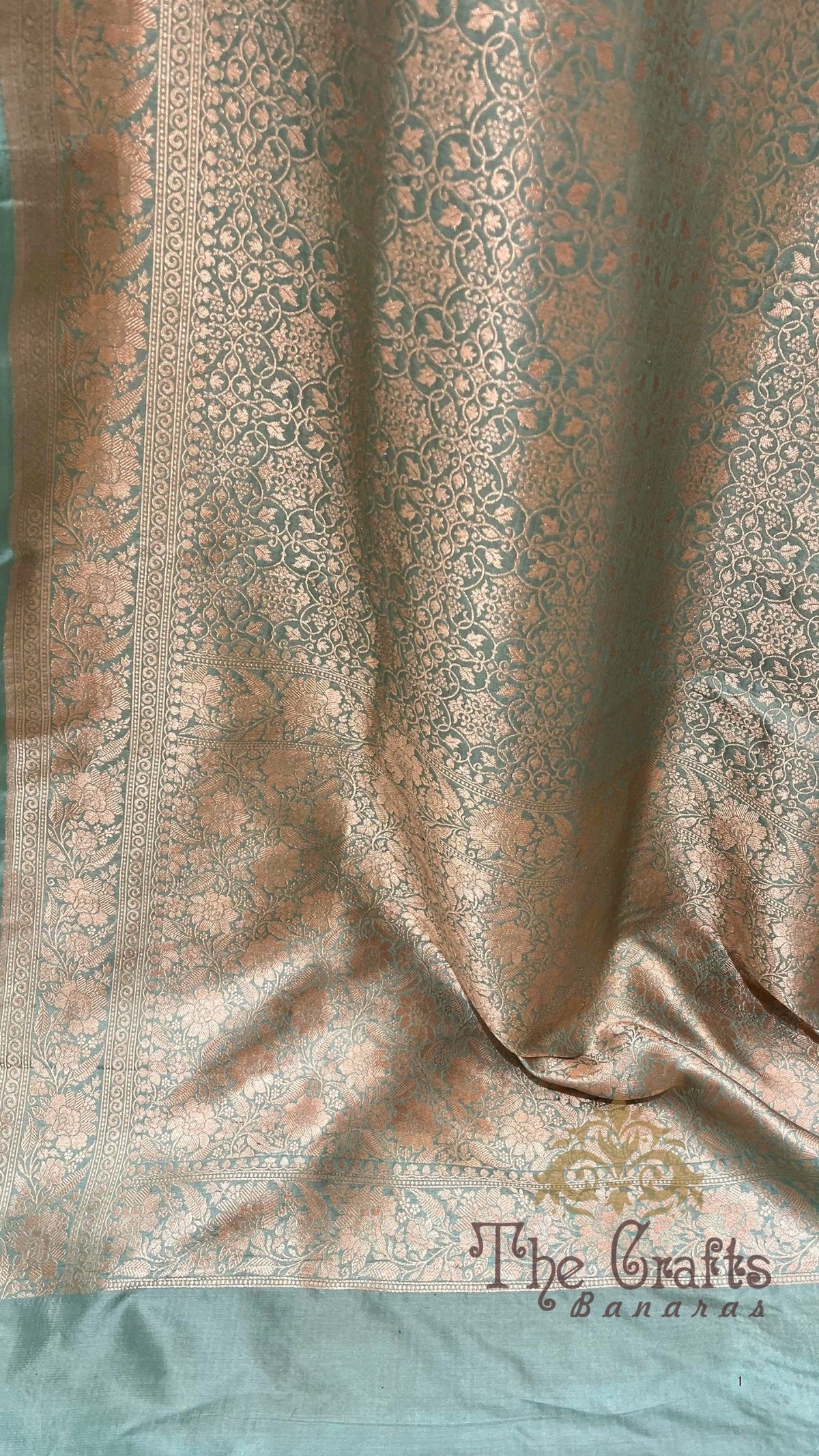 Pure Katan Silk Handloom Banarasi Saree - Tanchui Brocade