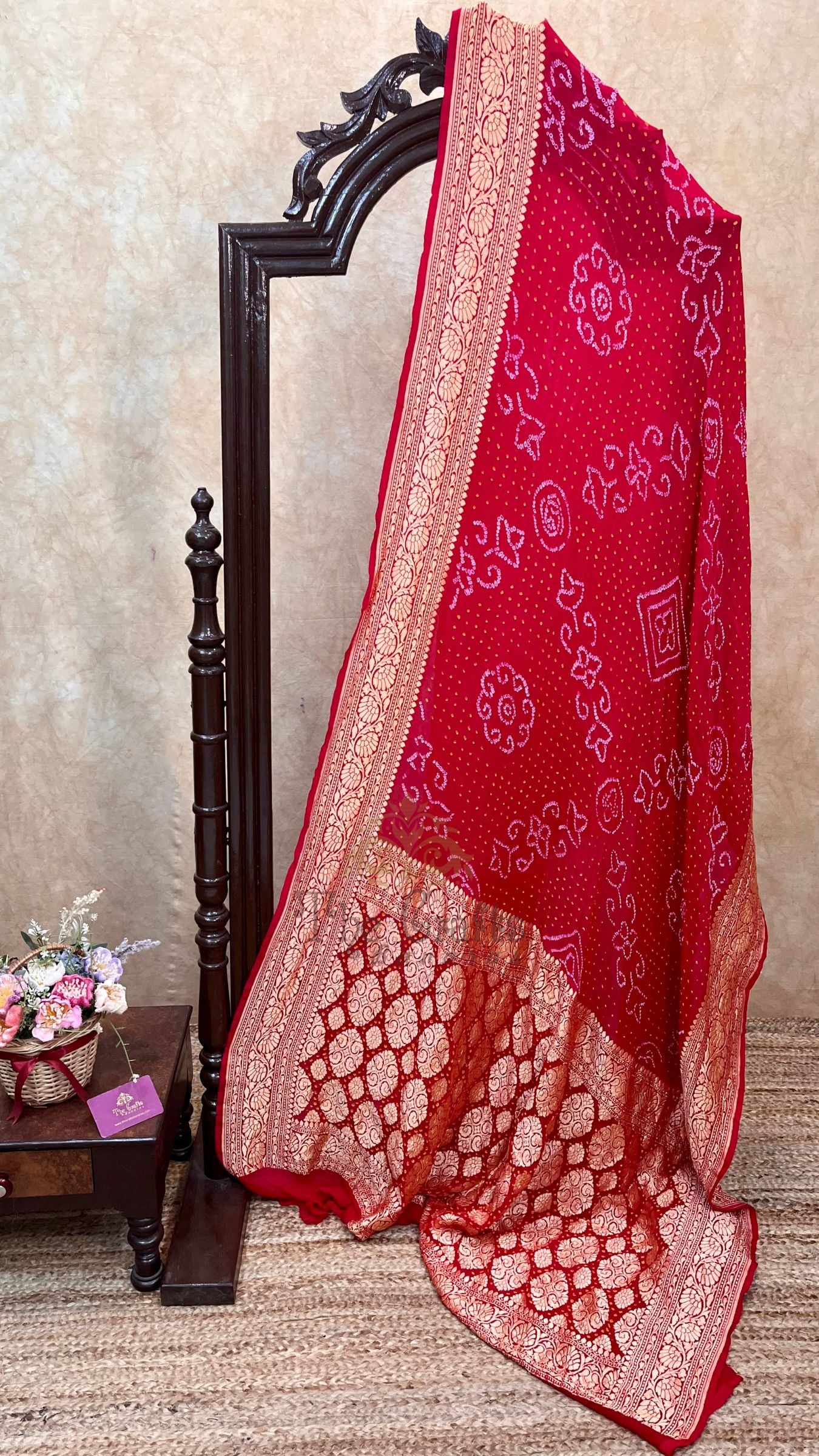 Pure Georgette Banarasi Handloom Bandhej Saree