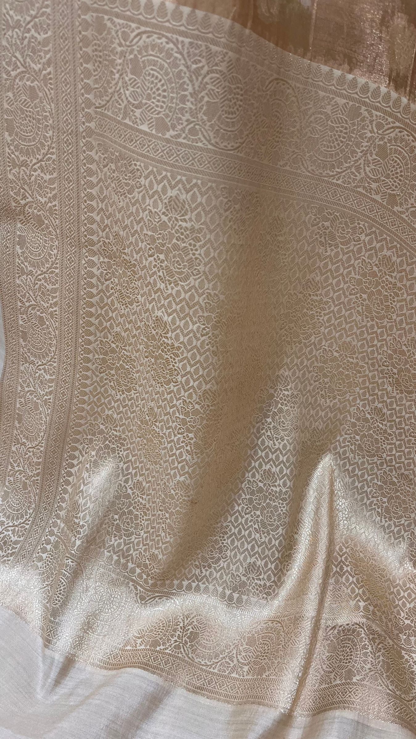 Pure Chiniya Tissue Silk Banarasi Saree