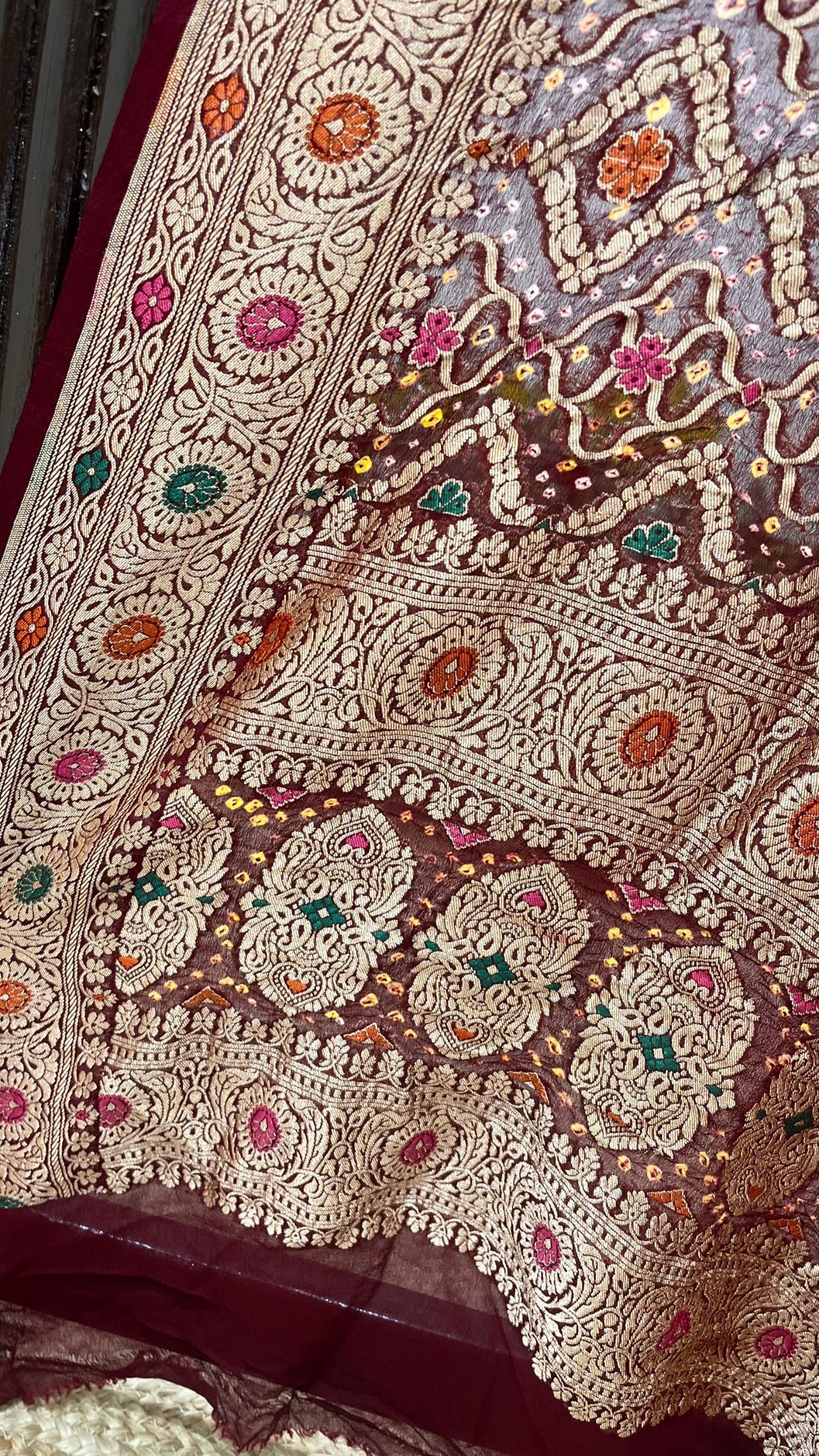 Khaddi Georgette Banarasi Handloom Bandhej Dupatta