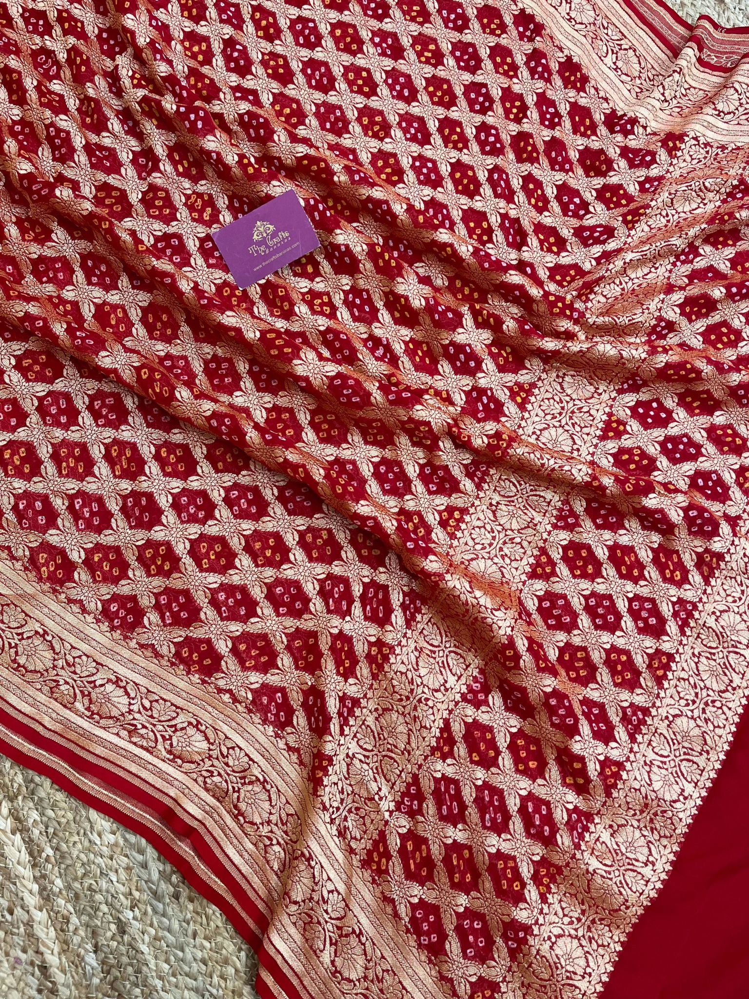 Khaddi Georgette Banarasi Handloom Bandhej Dupatta