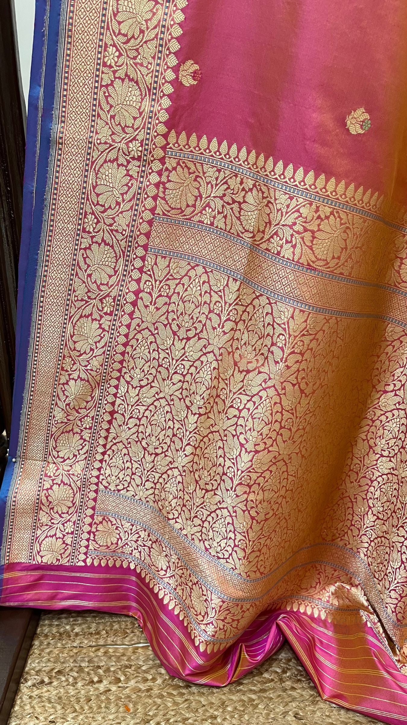 Pure Katan Silk Handloom Banarasi Saree - with kadhua meenakari motifs