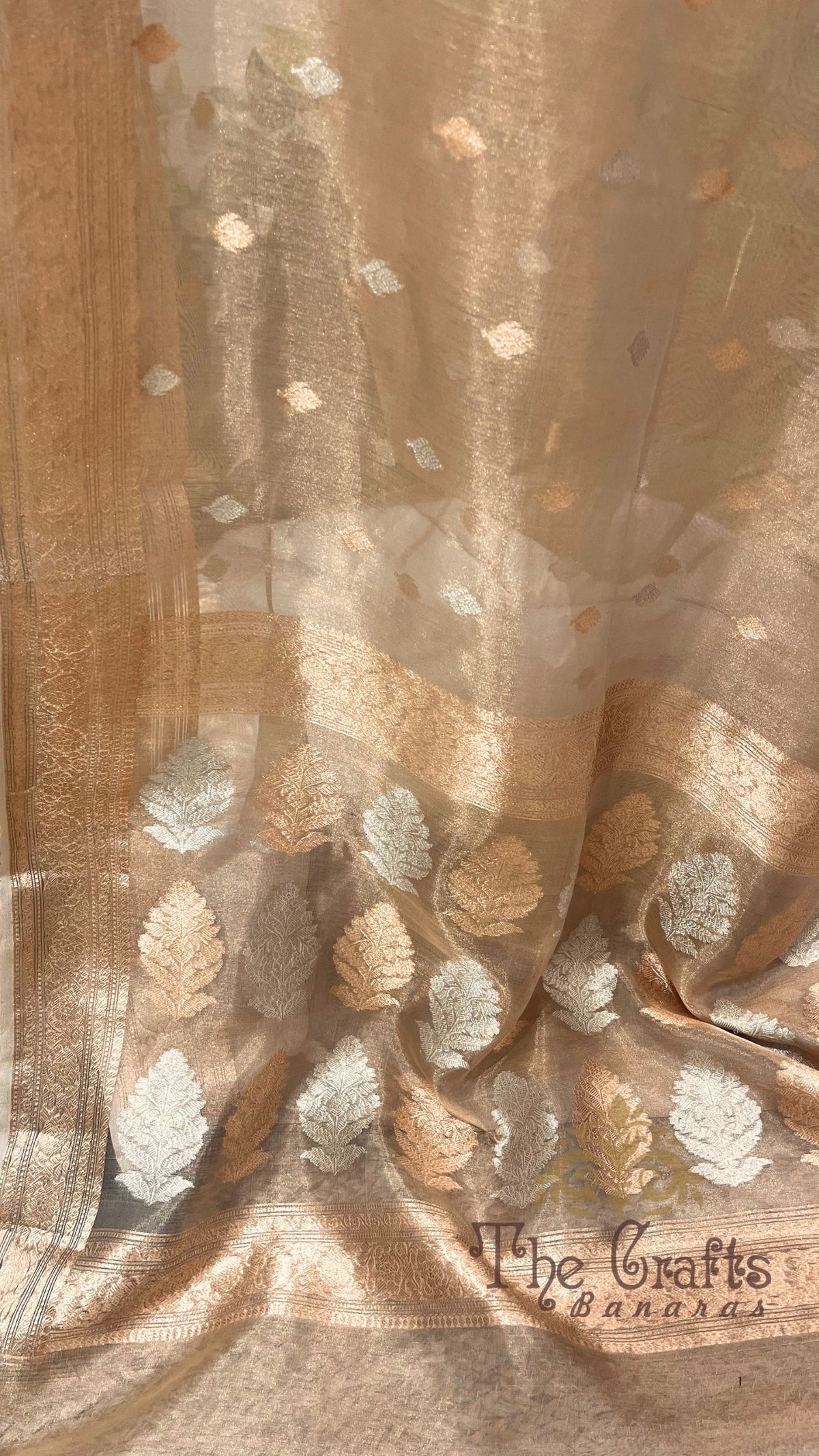 Pure Kora Tissue Silk Handloom Banarasi Saree- Kadhua Motifs