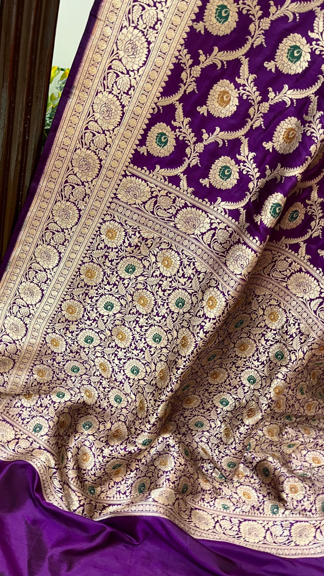 Pure Katan Silk Handloom Banarasi Saree - Jaal With Meenakari