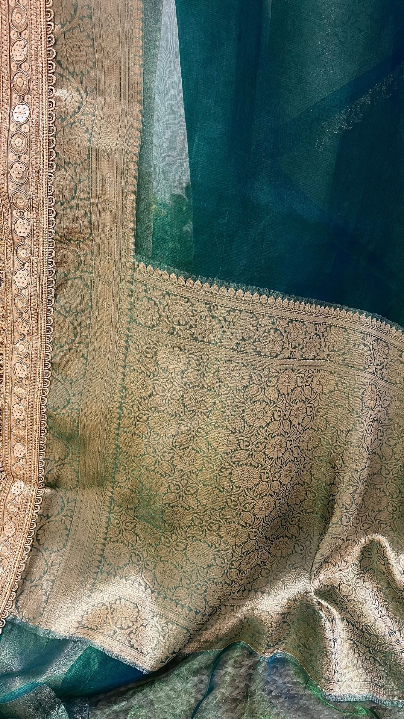 Pure Tissue Silk Handloom Banarasi Saree - with Lace Border