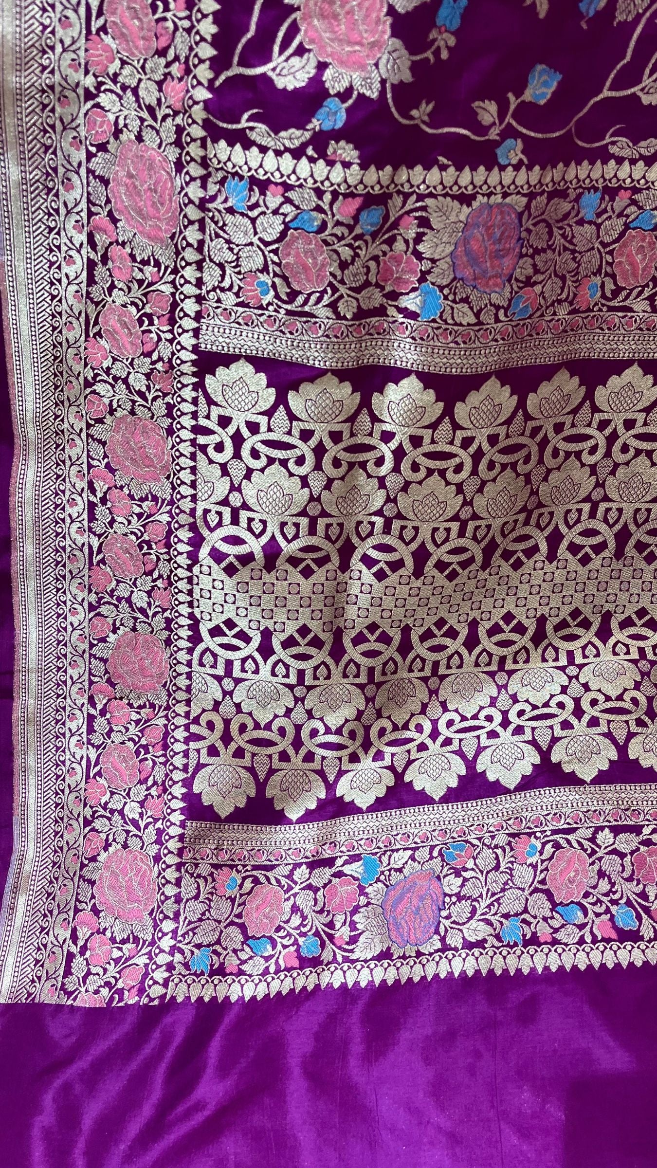 Pure Katan Silk Handloom Banarasi Saree - Jaal with Meenakari