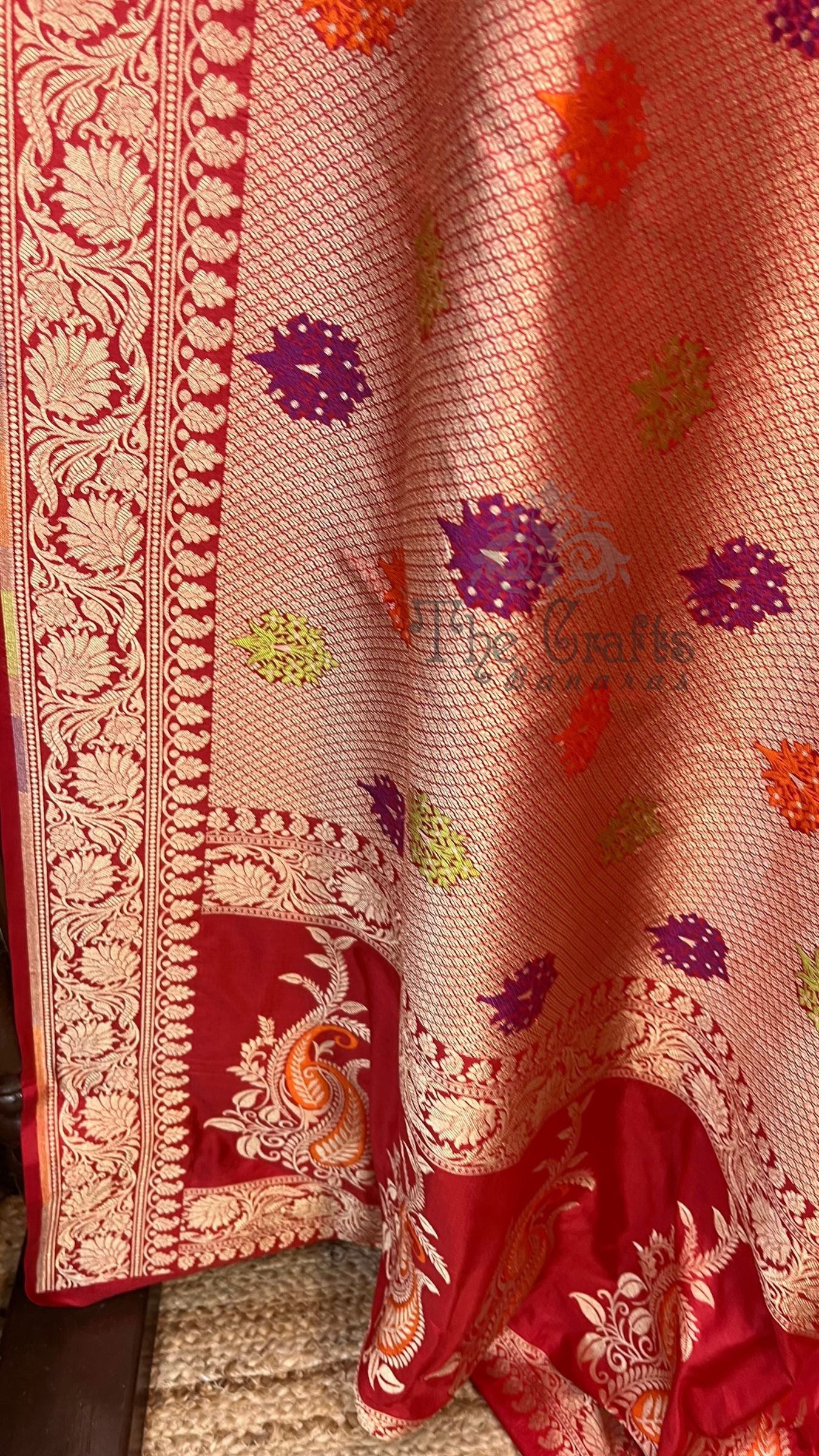Pure Katan Silk Handloom Banarasi Saree - Tanchui Brocade Meena