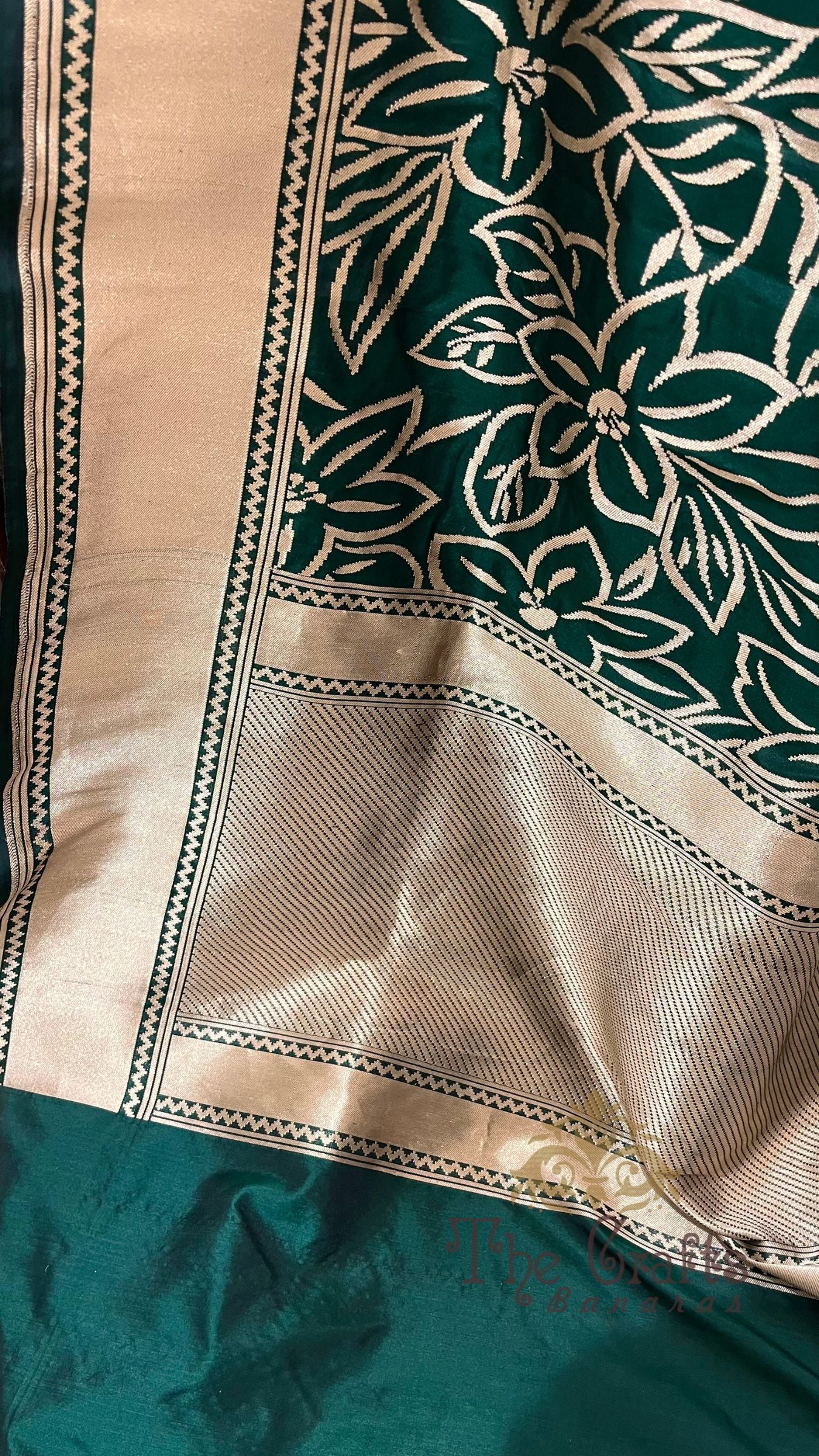 Pure Katan Silk Handloom Banarasi Saree - Jaal work