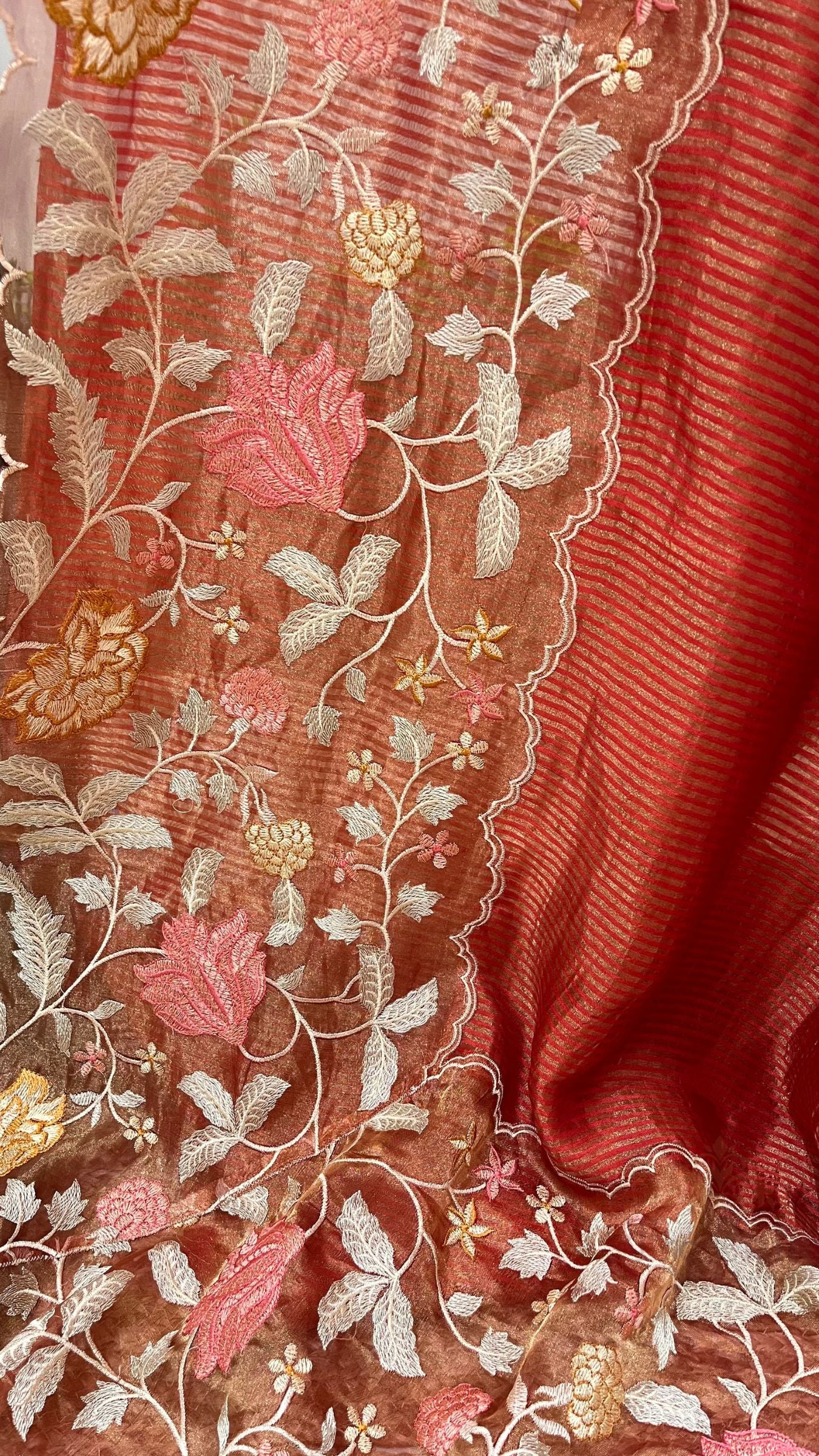 Pure Tissue Silk Banarasi Saree - with Chikankari Border