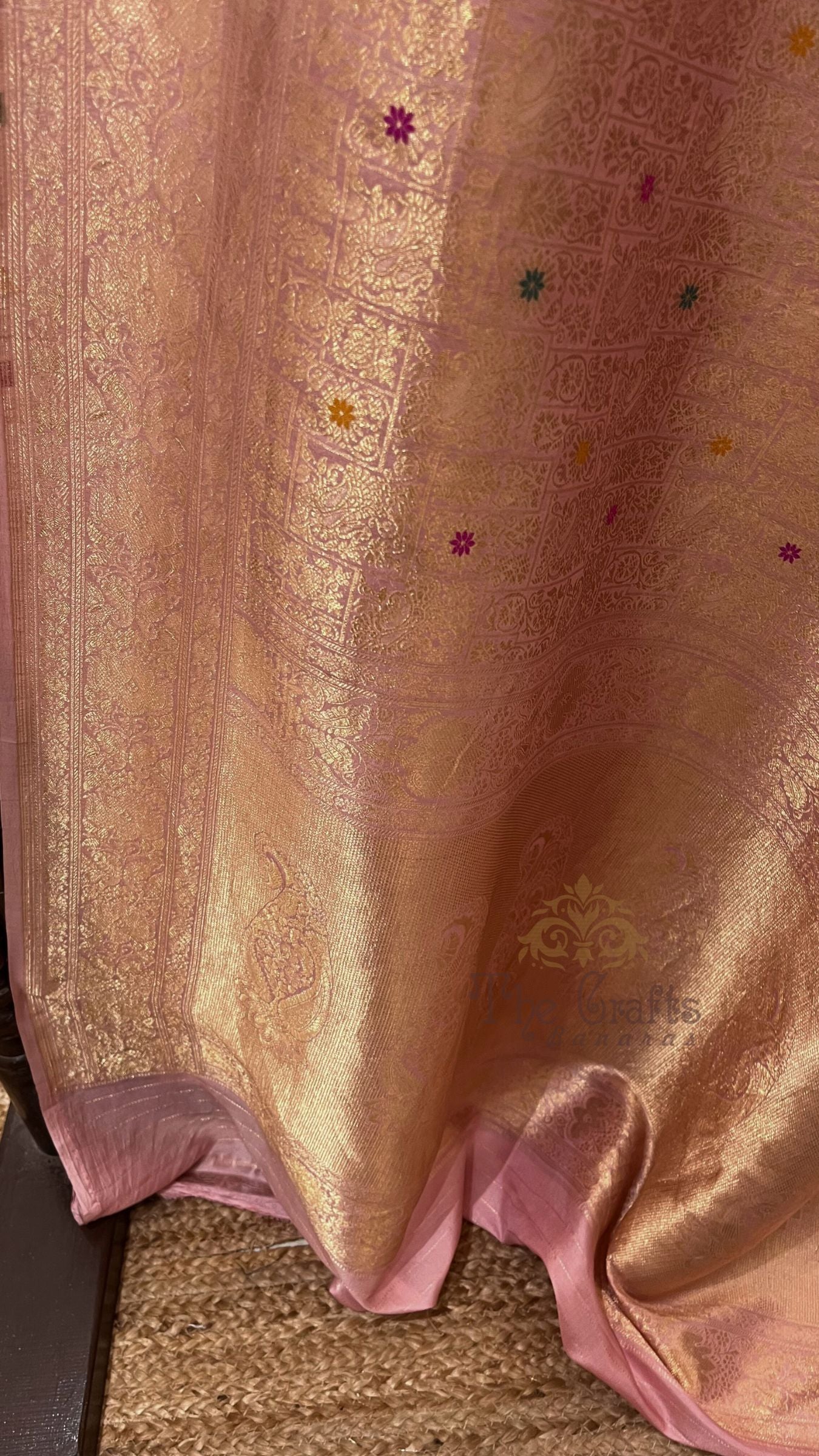 Pure Katan Silk Handloom Banarasi Saree - Tanchui Brocade Meena