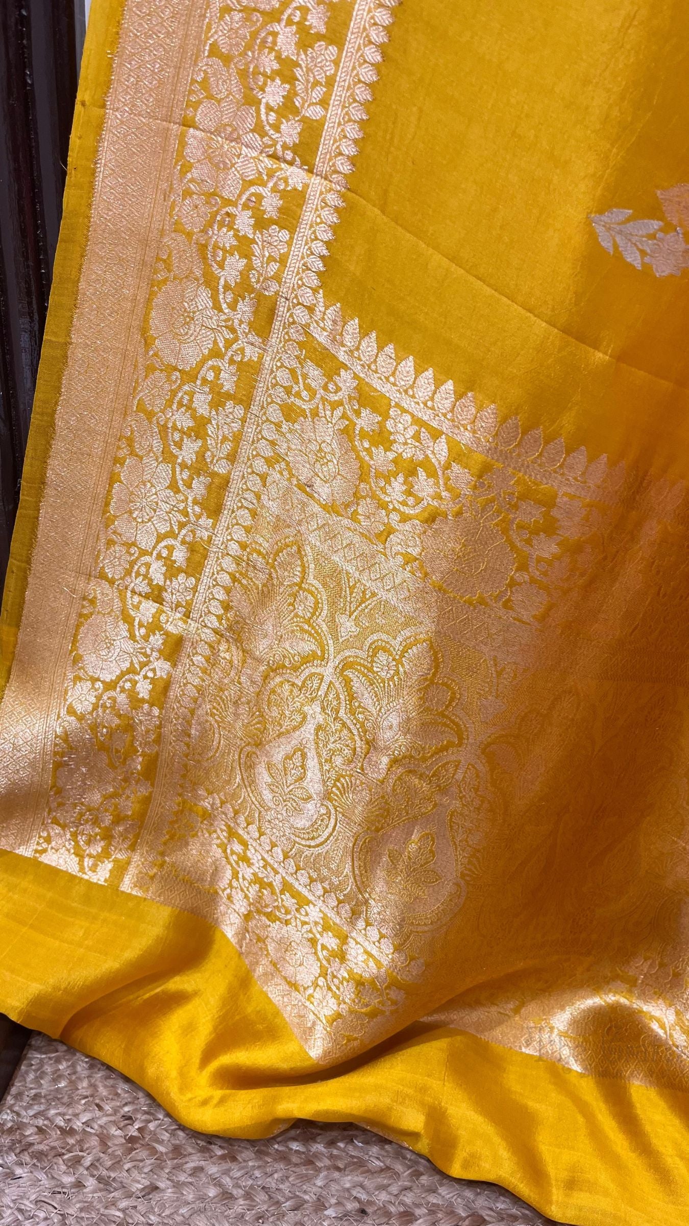 Pure Mango Silk Handloom Banarasi Saree