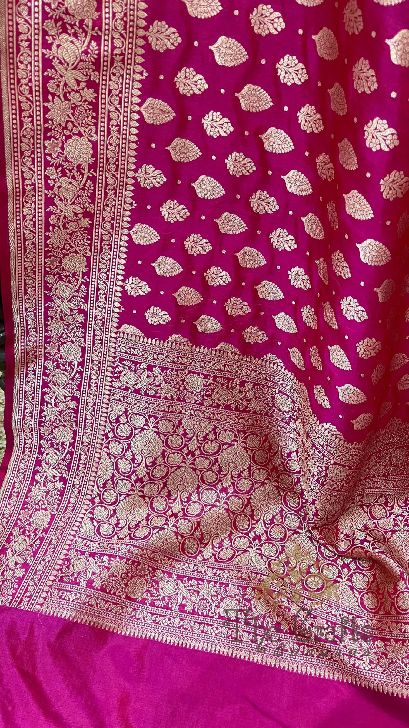 Pure Katan Silk Handloom Banarasi Saree - Jaal work
