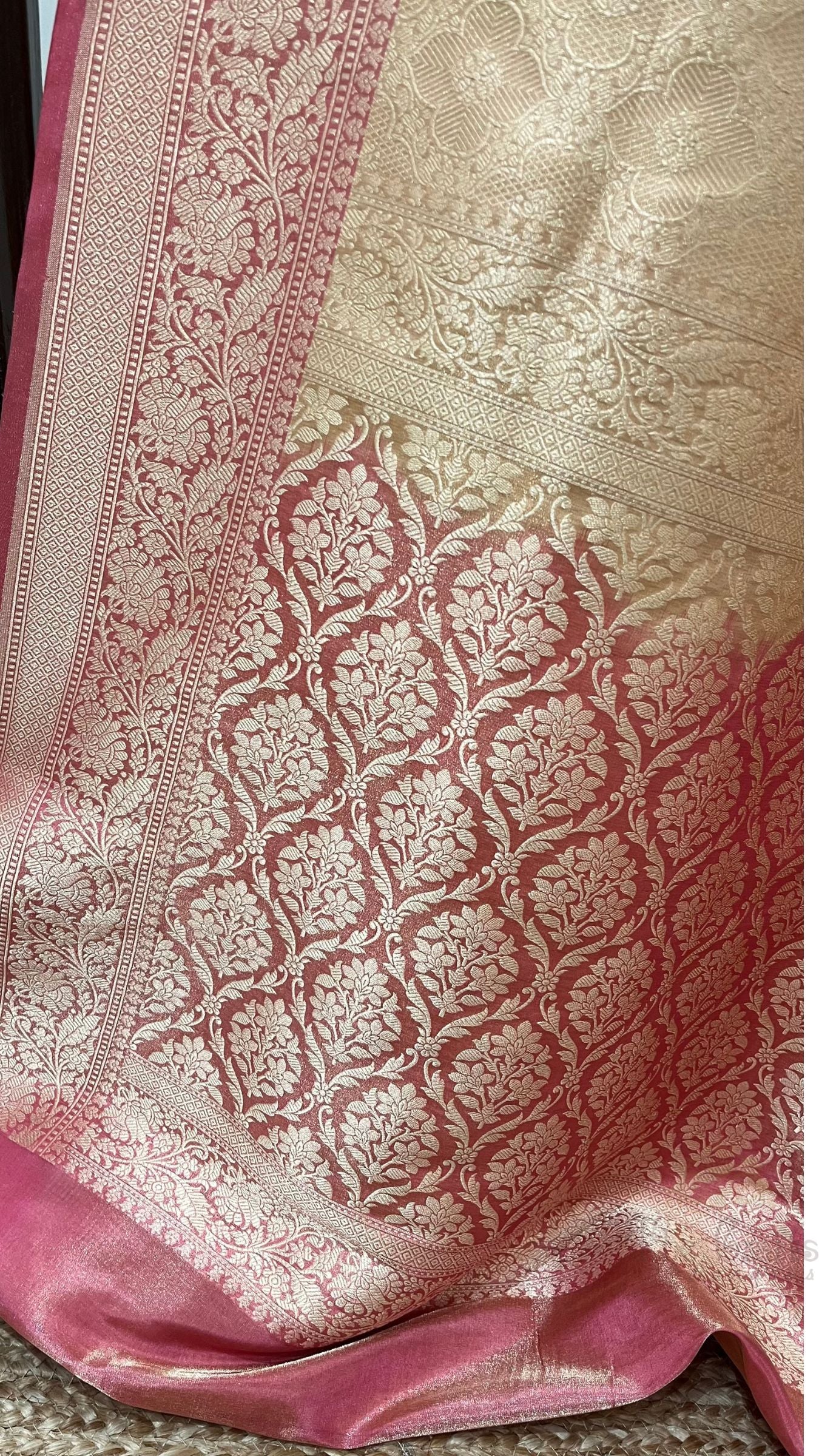 Pure Katan Tissue Silk Handloom Banarasi Saree - Tanchui Brocade