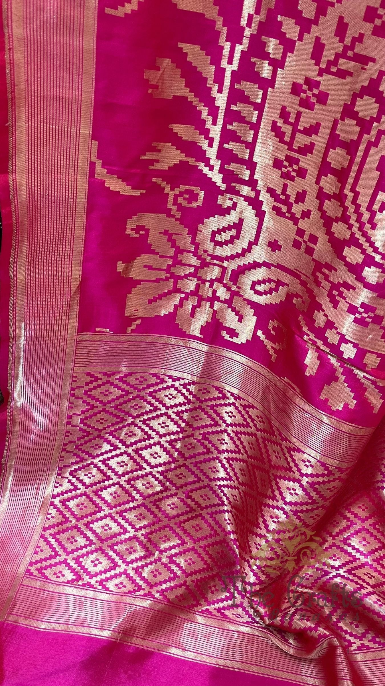 Hot Pink Pure Katan Silk Handloom Banarasi Saree - Jangla