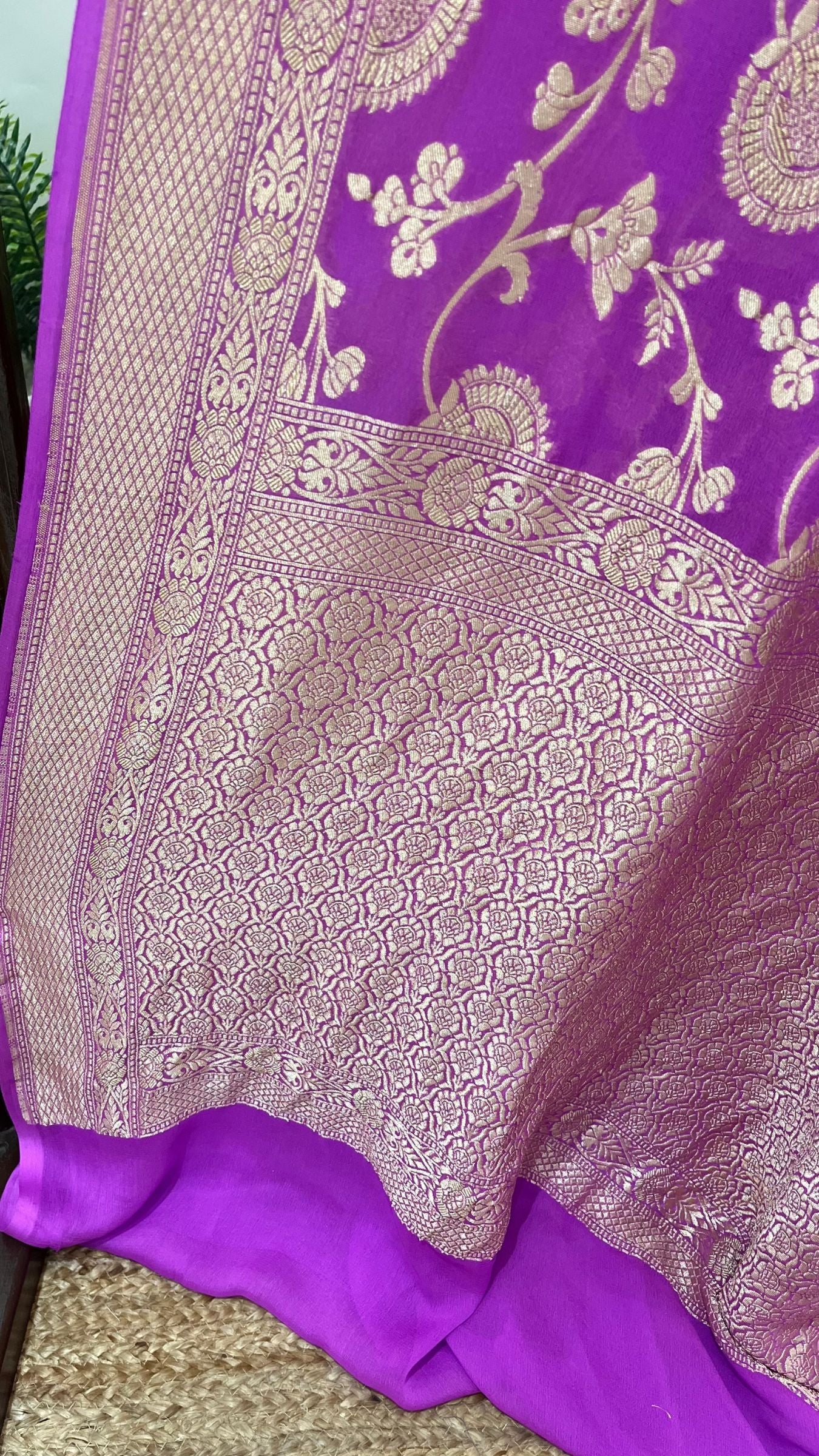 Khaddi Georgette Handloom Banarasi Saree - Water Zari