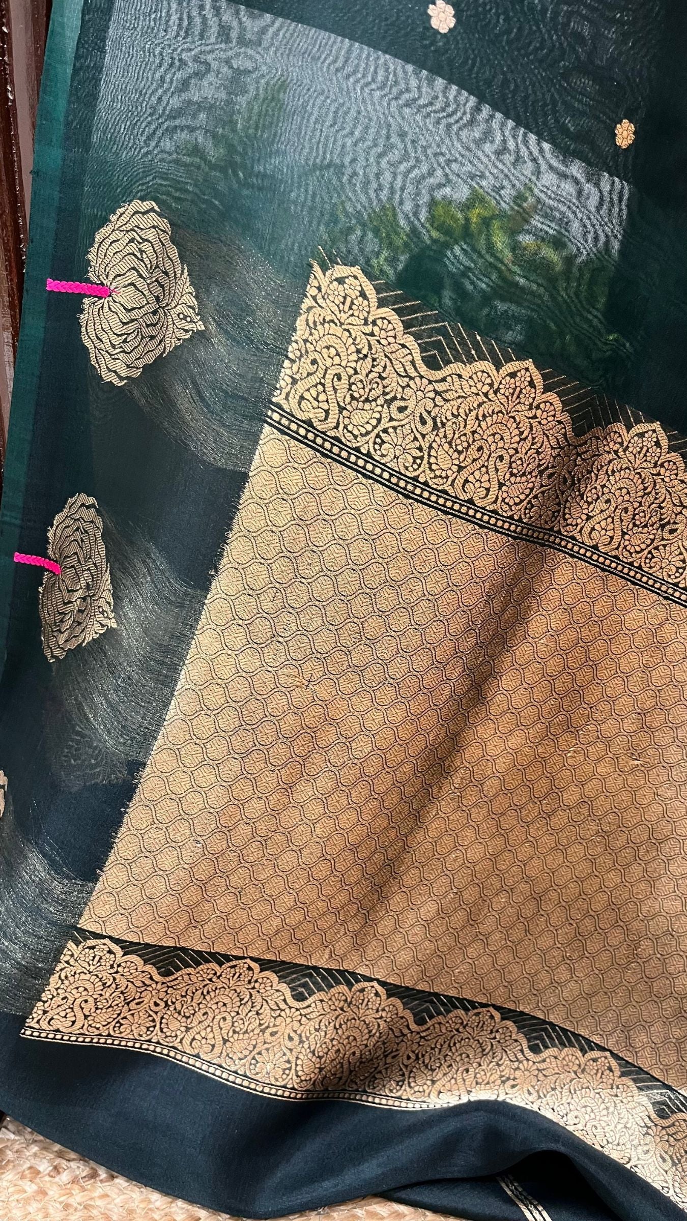 Pure Kora Silk Handloom Banarasi Saree