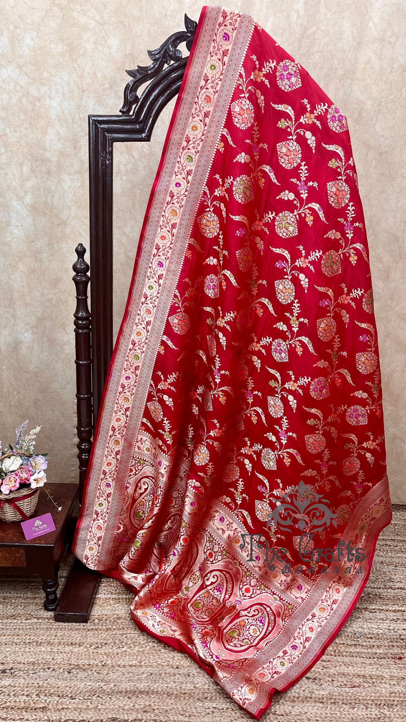Pure Katan Silk Handloom Banarasi Saree - Jaal With Meenakari