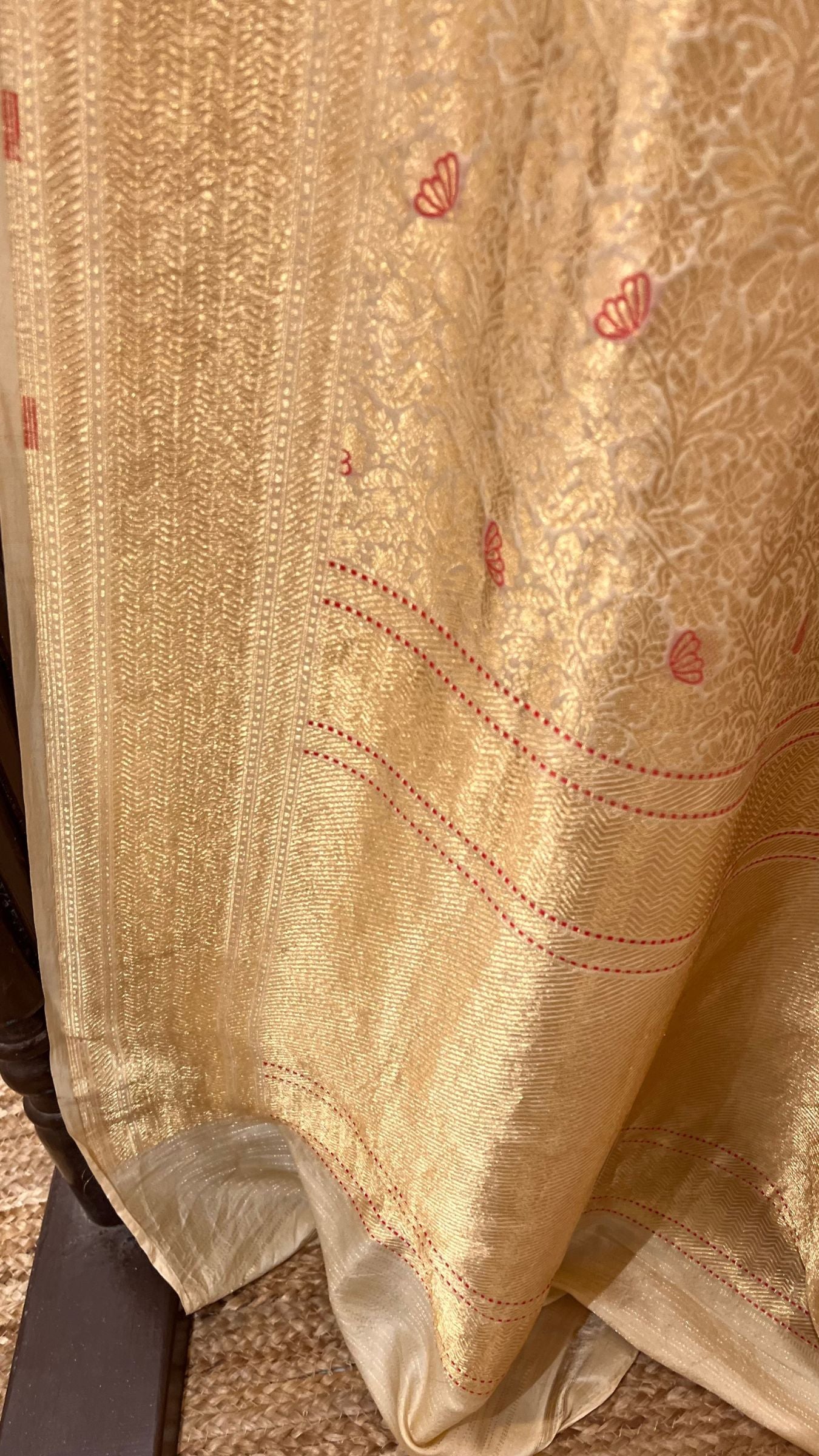 Pure Katan Silk Handloom Banarasi Saree - Tanchui Brocade Meena