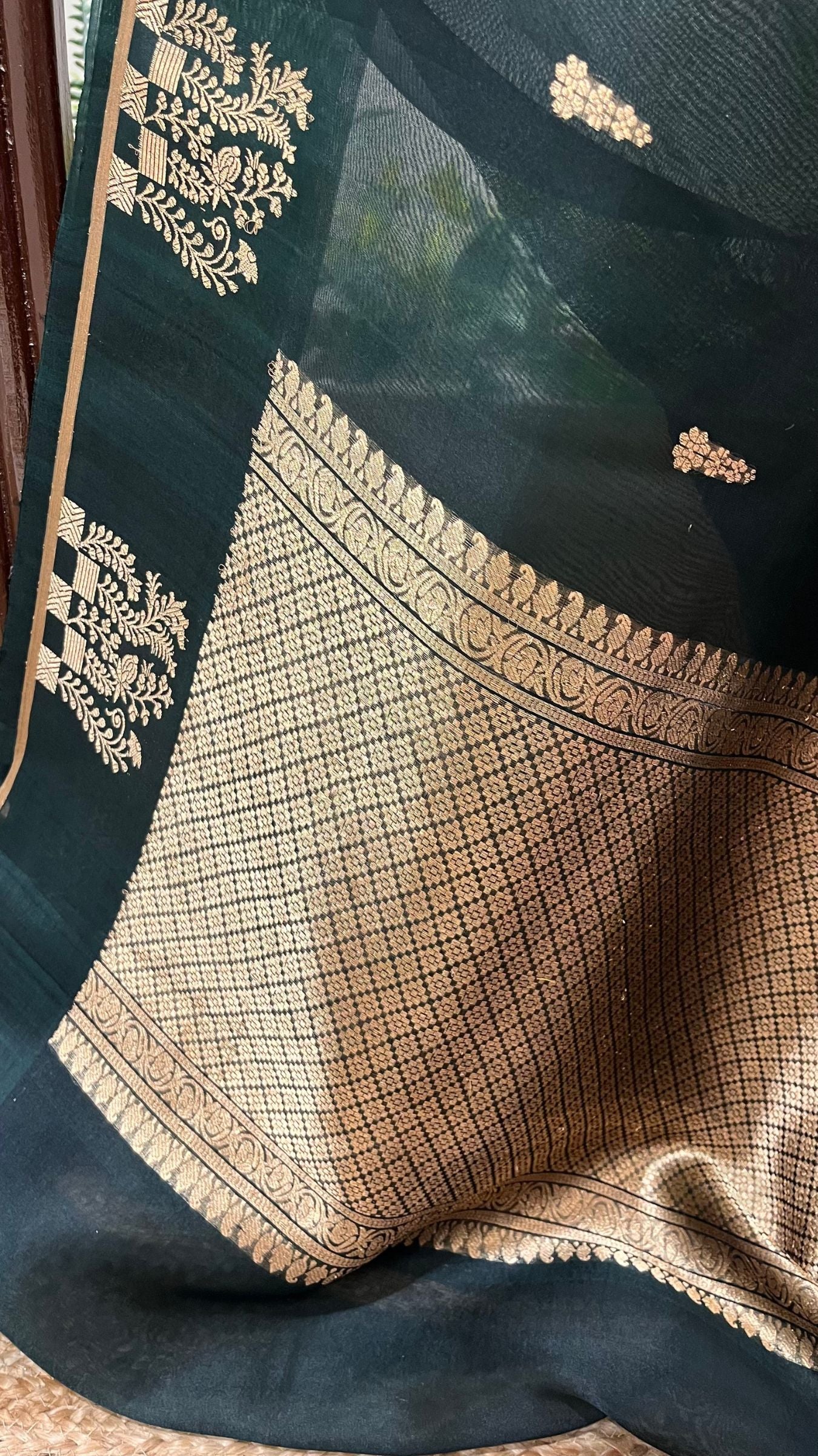 Pure Kora Silk Handloom Banarasi Saree